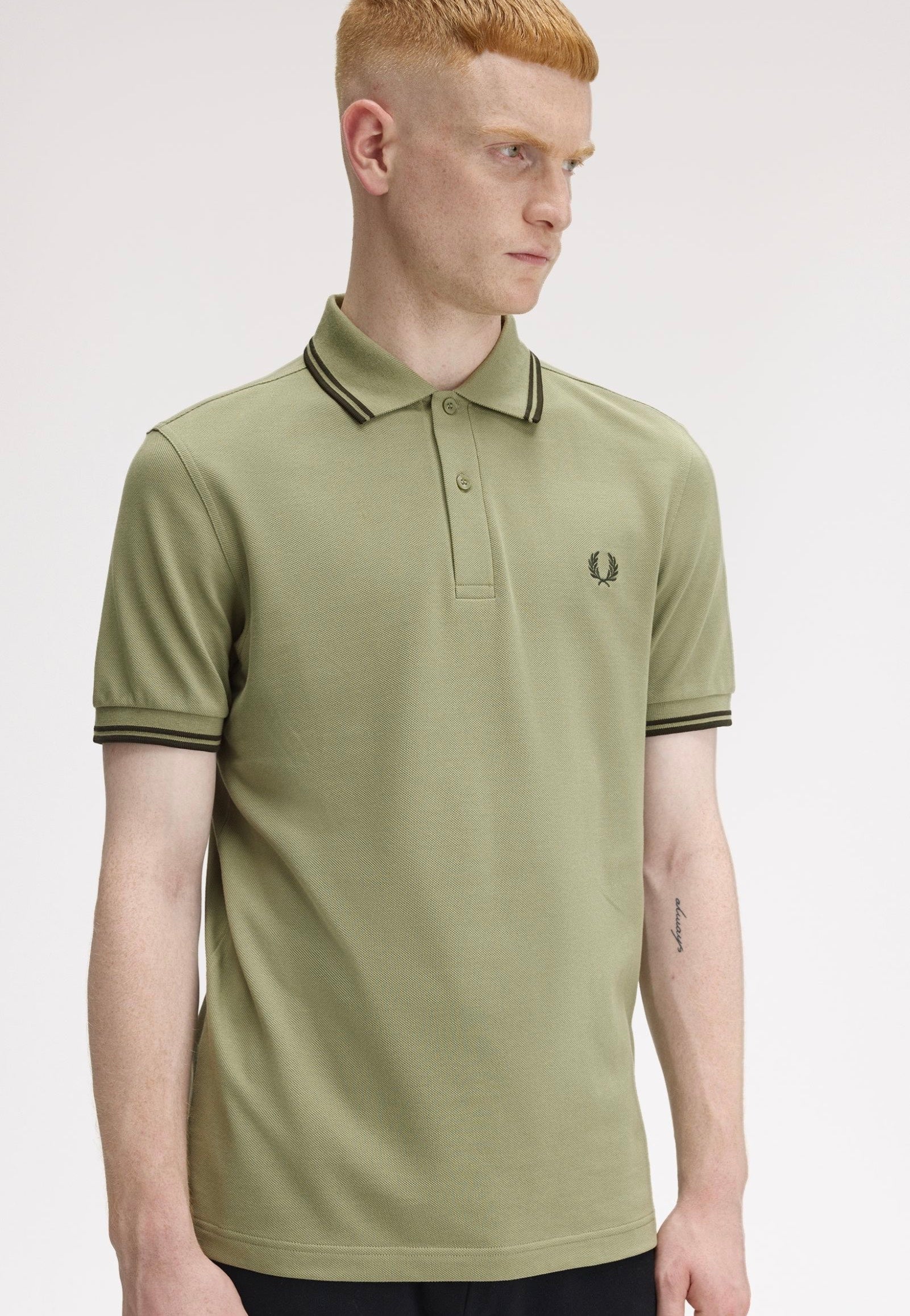 Fred Perry - Twin Tipped Olive Mint/Night Green/Night Green - Polo | Men-Image