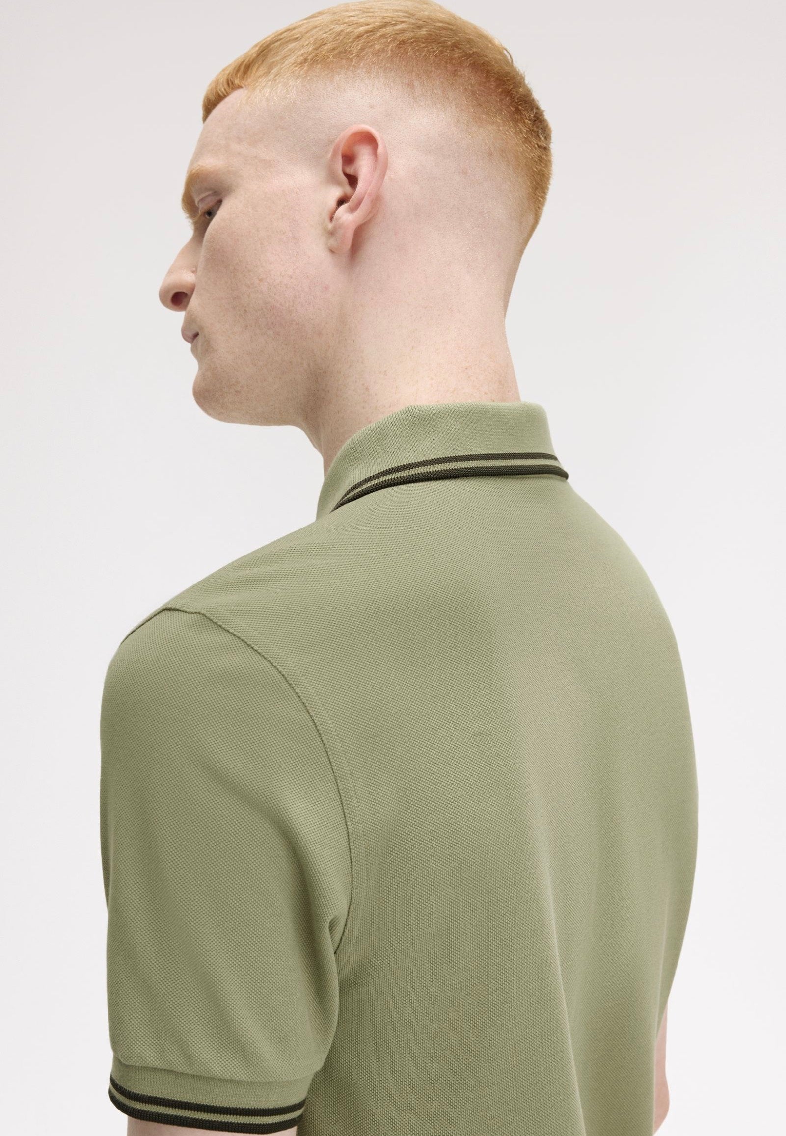 Fred Perry - Twin Tipped Olive Mint/Night Green/Night Green - Polo | Men-Image