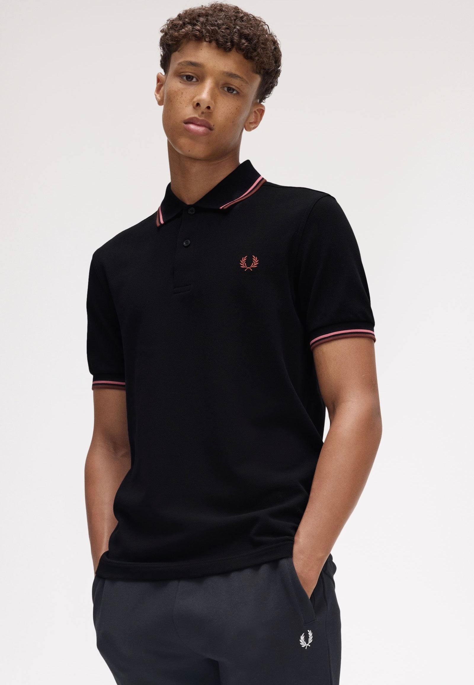 Fred Perry - Twin Tipped Black/Puttypink/Whbrw - Polo | Men-Image