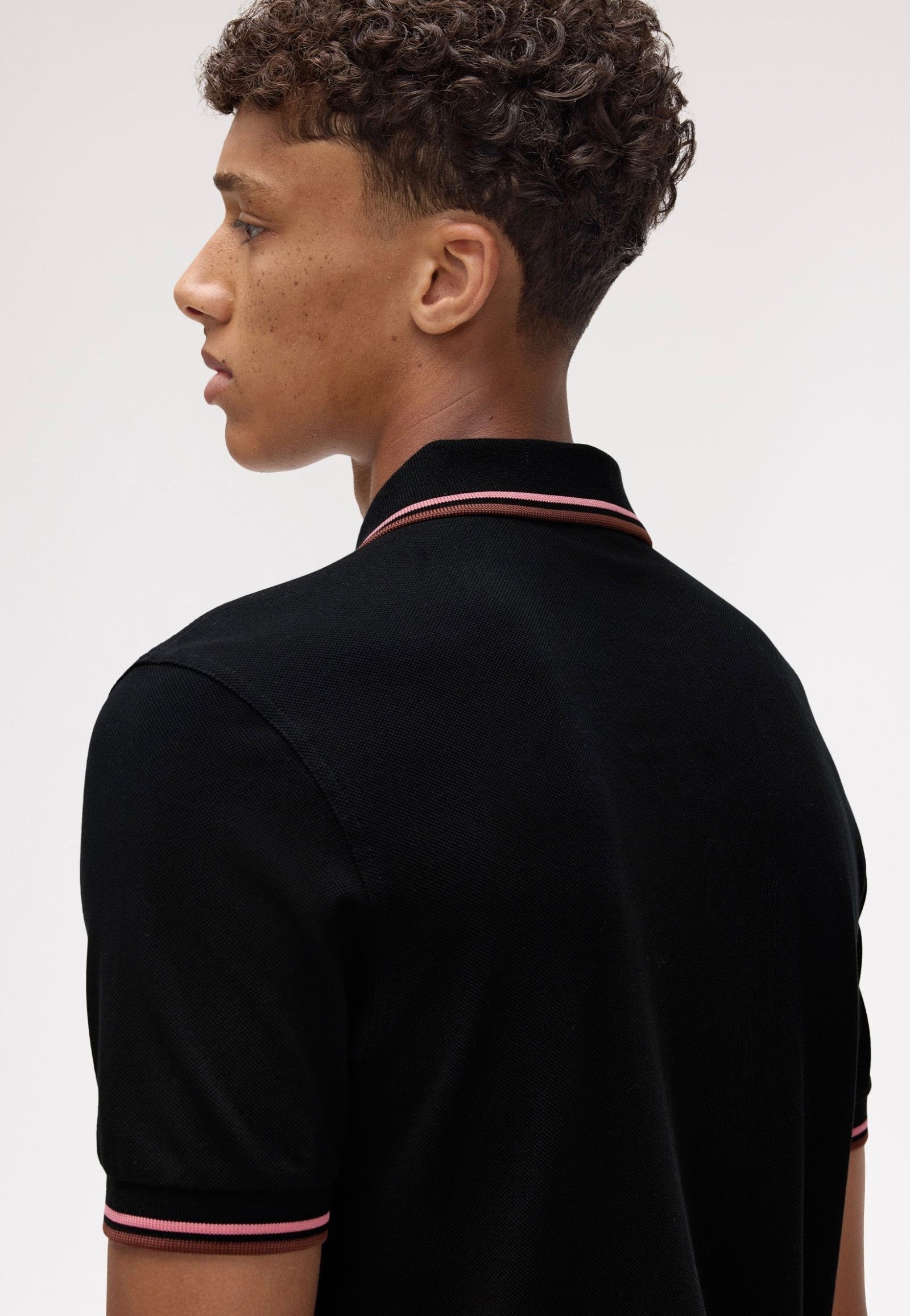 Fred Perry - Twin Tipped Black/Puttypink/Whbrw - Polo | Men-Image