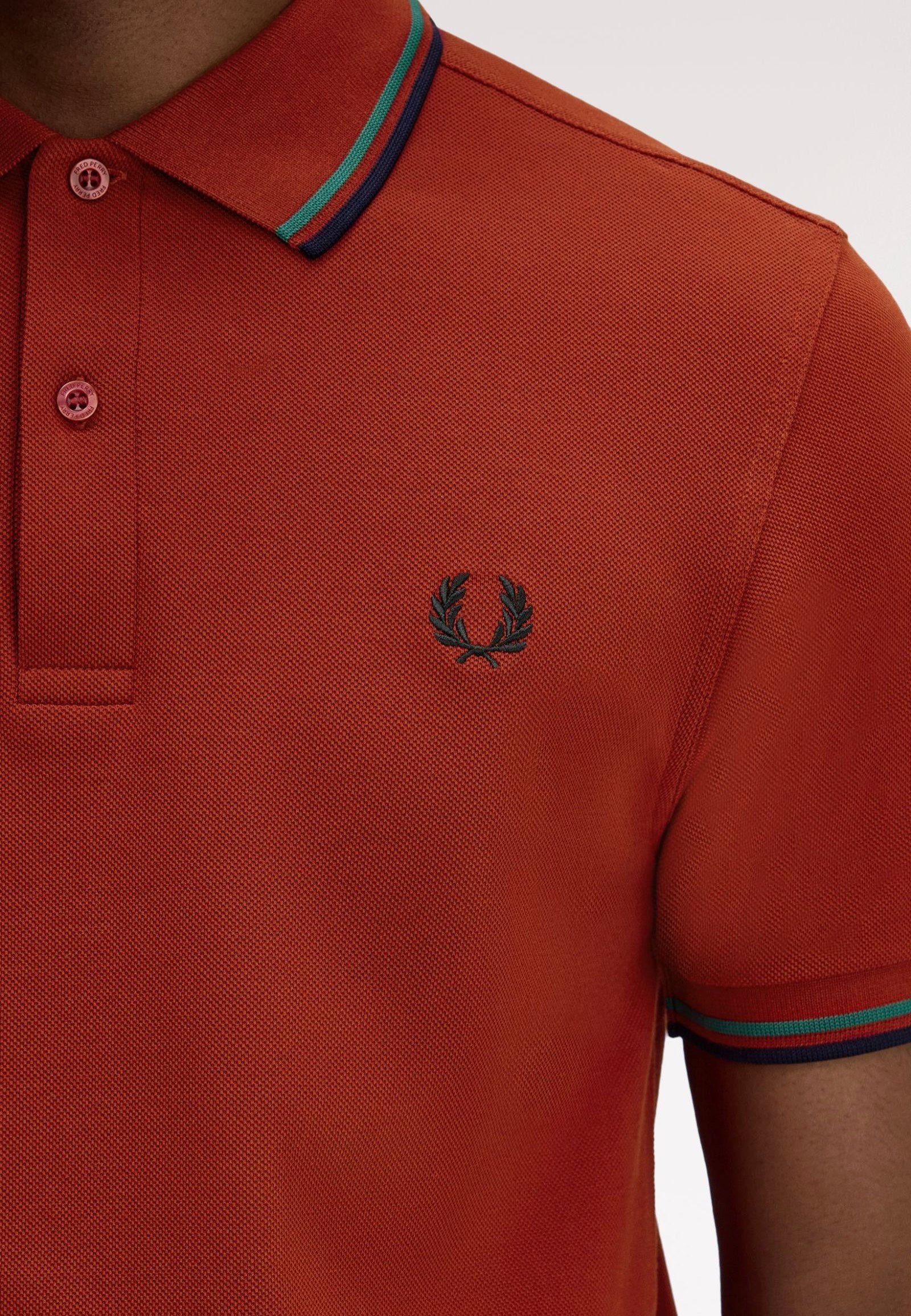Fred Perry - Twin Tipped Burnt Red/Sport Green/Navy - Polo | Men-Image