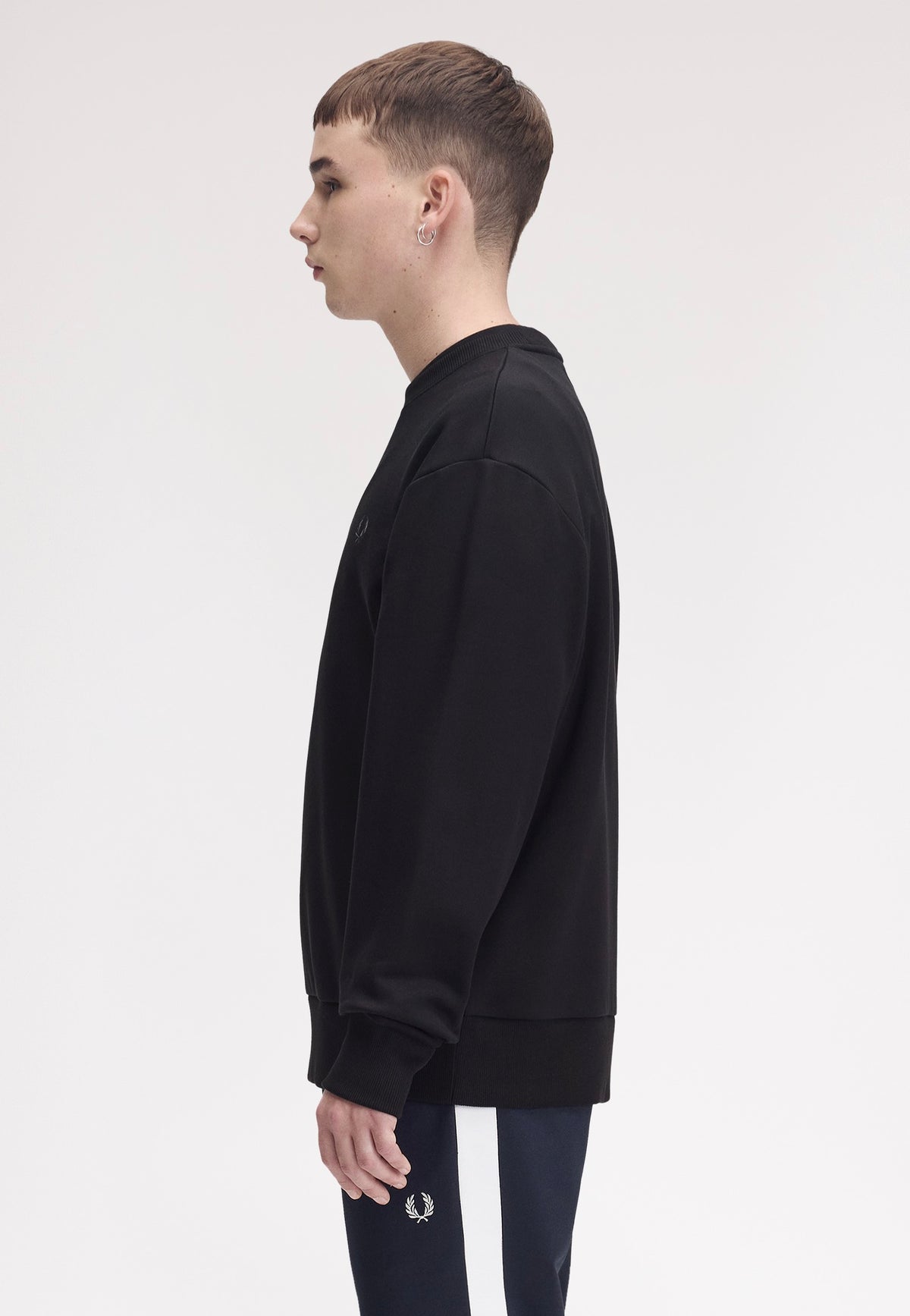 Fred Perry Reflective Laurel Black Camisola | Men-Image