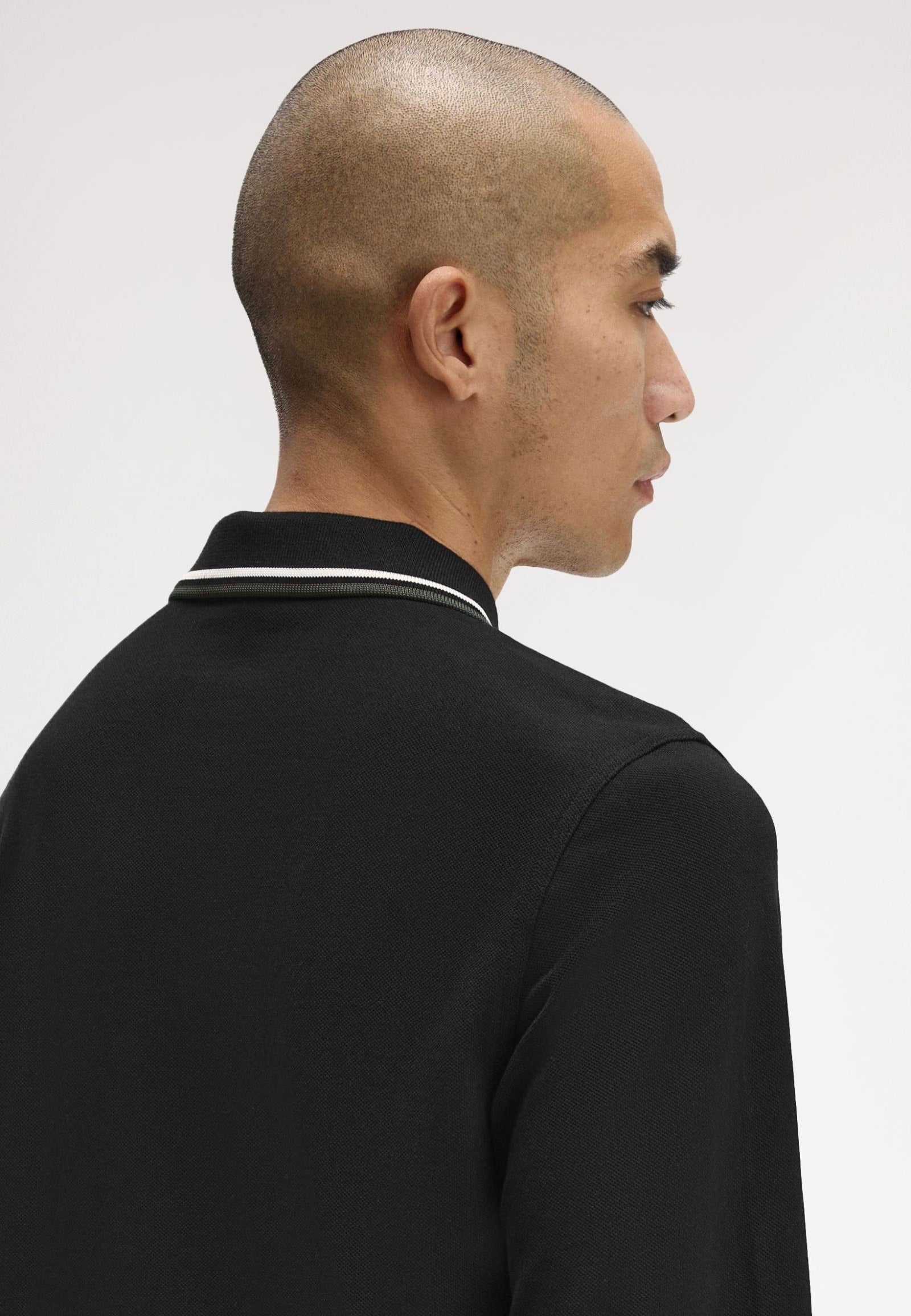 Fred Perry - Twin Tipped Black/Ecru/Laurel Wreath Green - Longsleeve | Men-Image