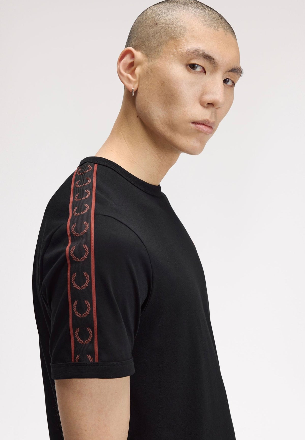 Fred Perry Contrast Tape Ringer Black T-Shirt | Men-Image