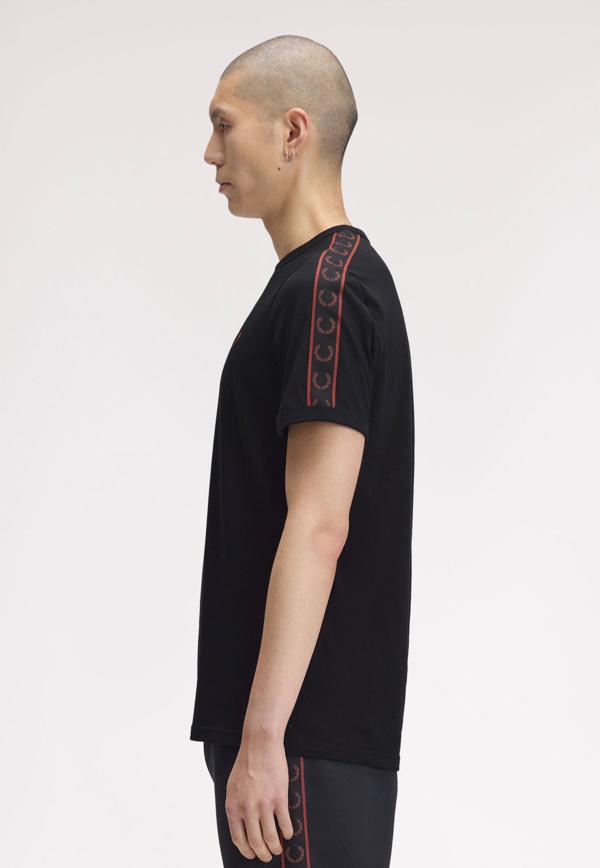 Fred Perry Contrast Tape Ringer Black T-Shirt | Men-Image