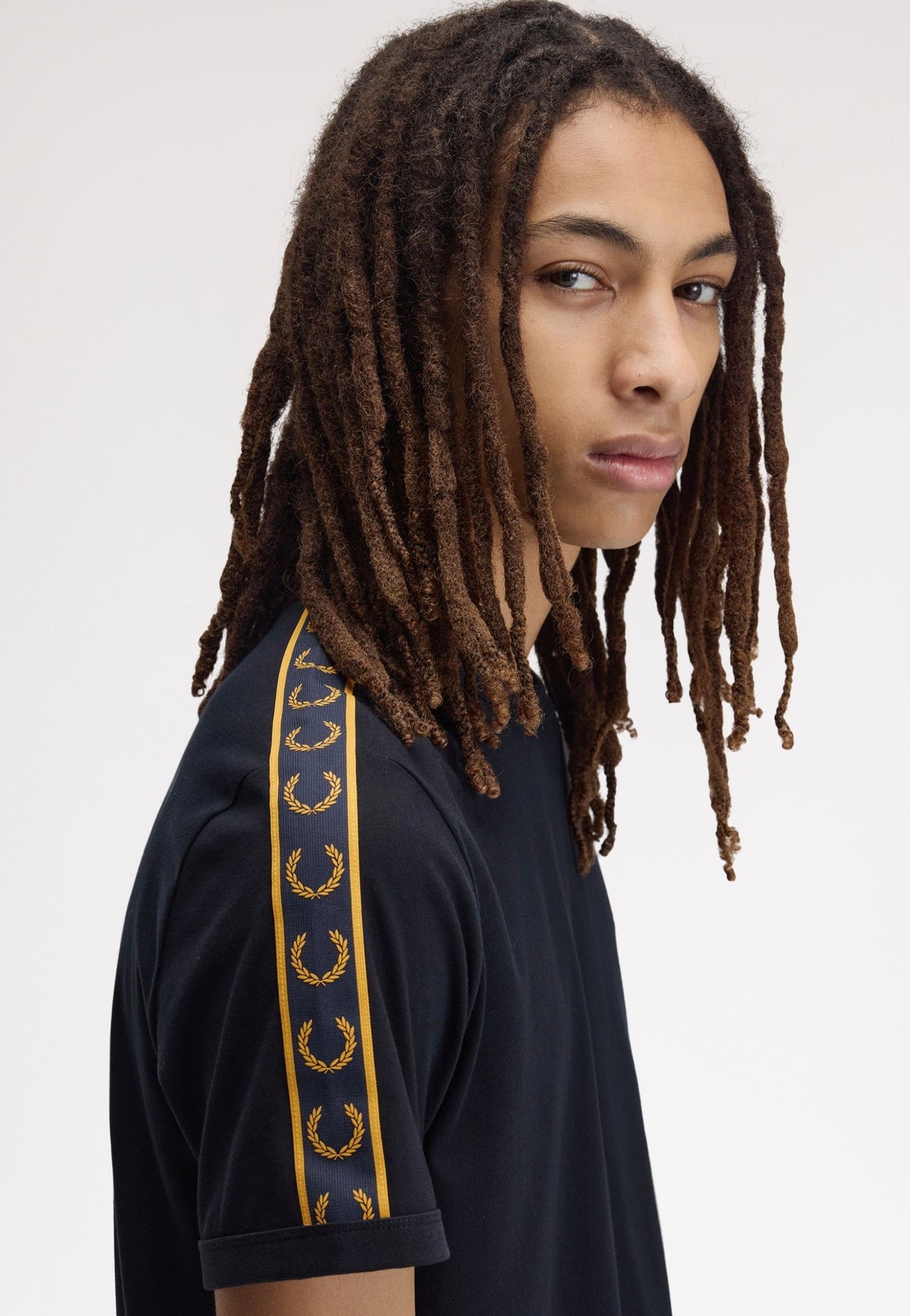 Fred Perry Contrast Tape Ringer Navy Tričko | Men-Image