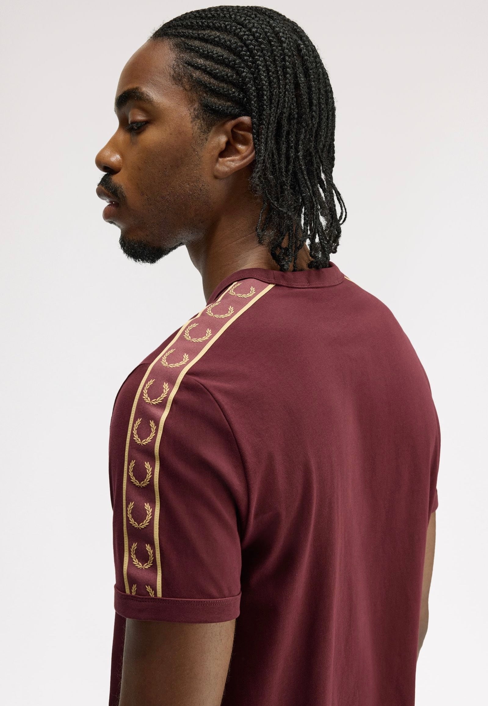 Fred Perry - Contrast Tape Ringer Oxblood/Champagne - T-Shirt | Men-Image