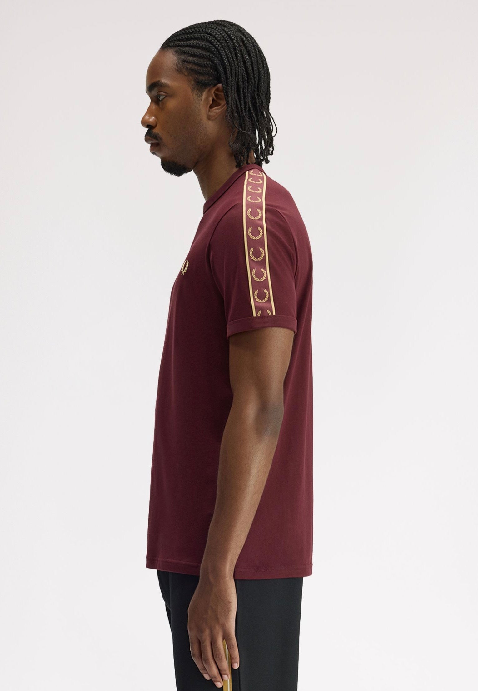 Fred Perry - Contrast Tape Ringer Oxblood/Champagne - T-Shirt | Men-Image