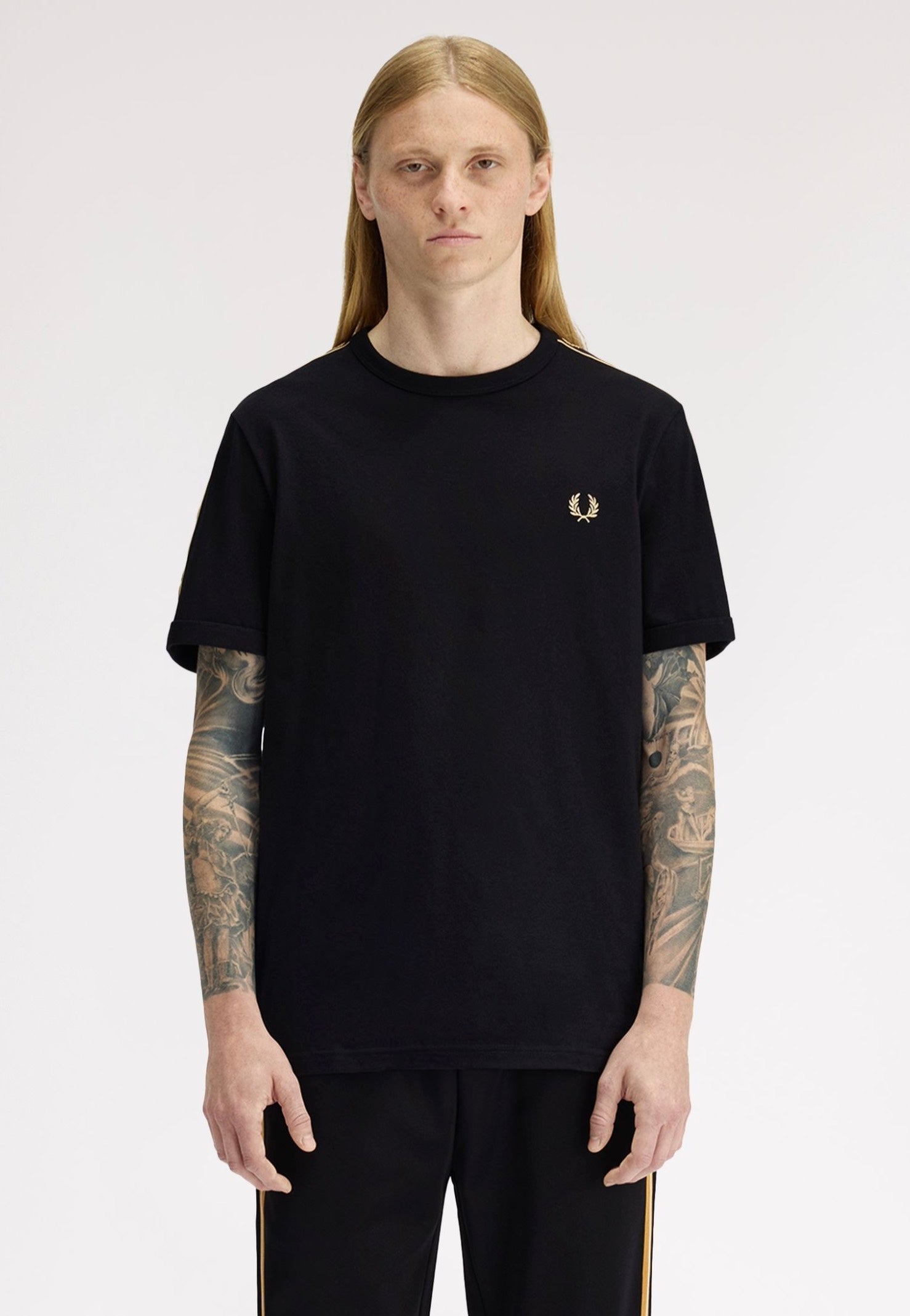 Fred Perry - Contrast Tape Ringer Black/Champagne - T-Shirt | Men-Image