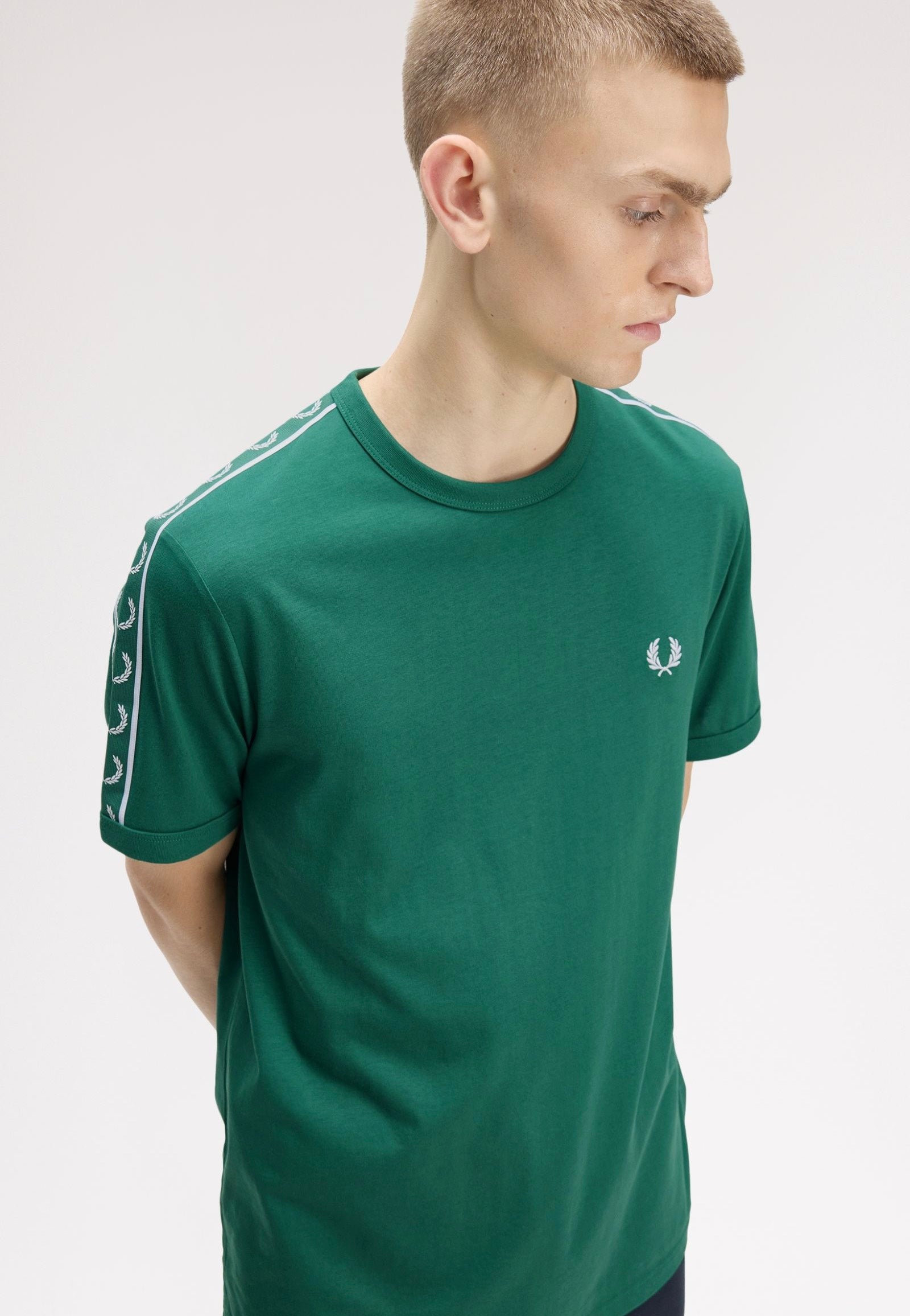 Fred Perry - Contrast Tape Ringer Sport Green - T-Shirt | Men-Image