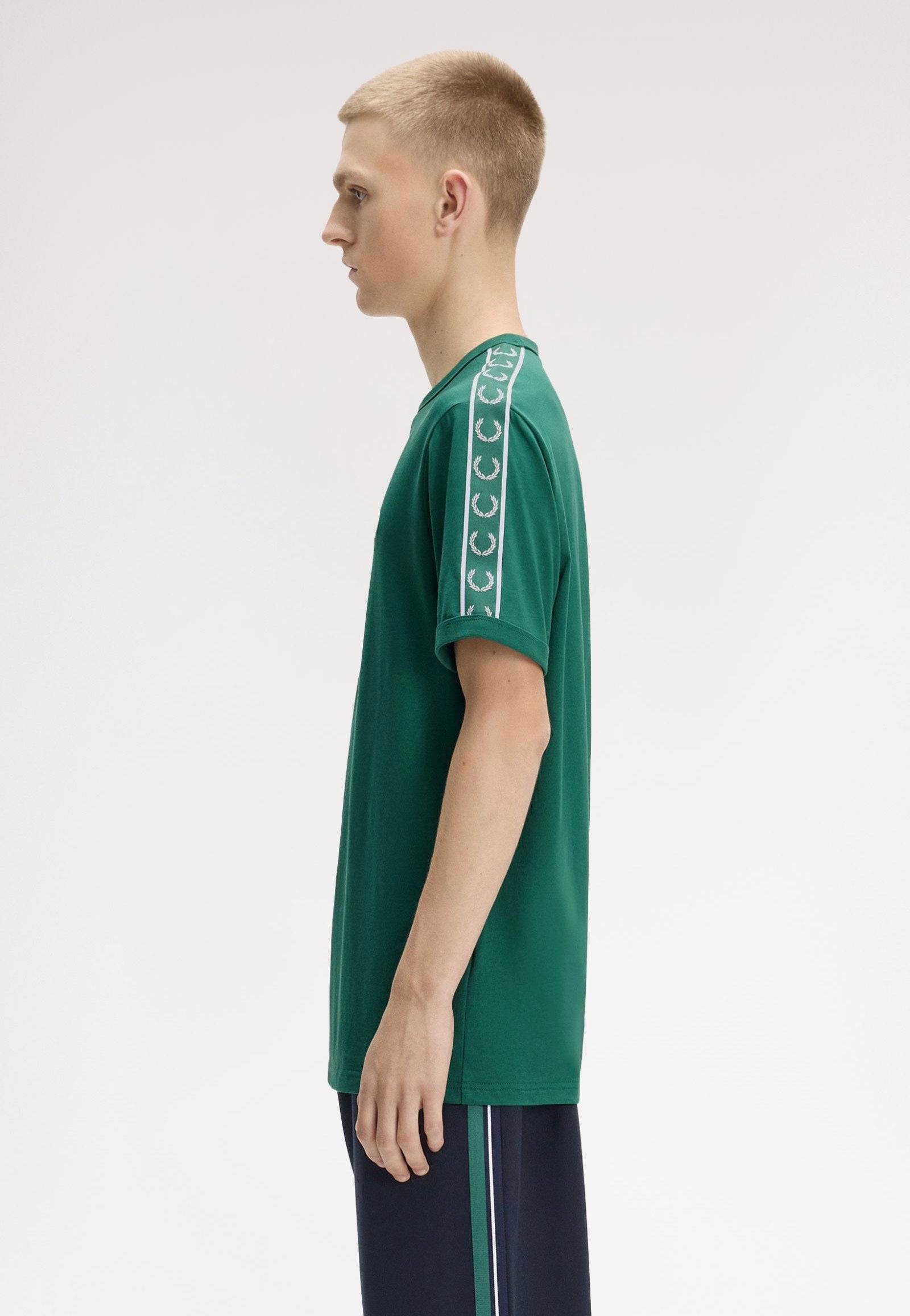 Fred Perry - Contrast Tape Ringer Sport Green - T-Shirt | Men-Image