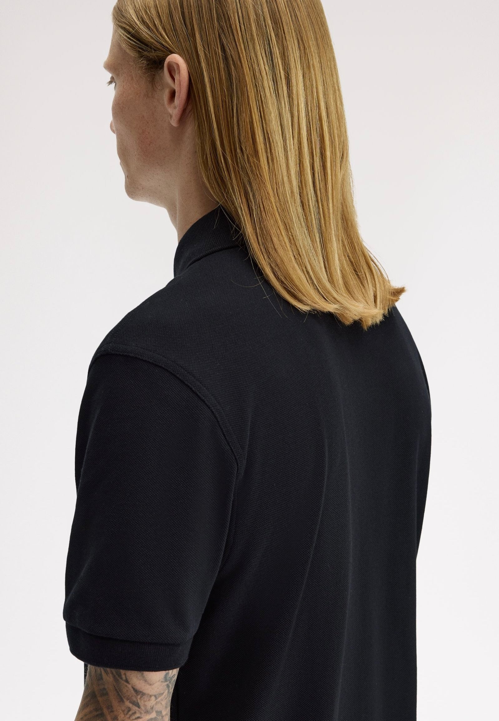 Fred Perry - The Fred Perry Black/Dark Caramel - Polo | Men-Image