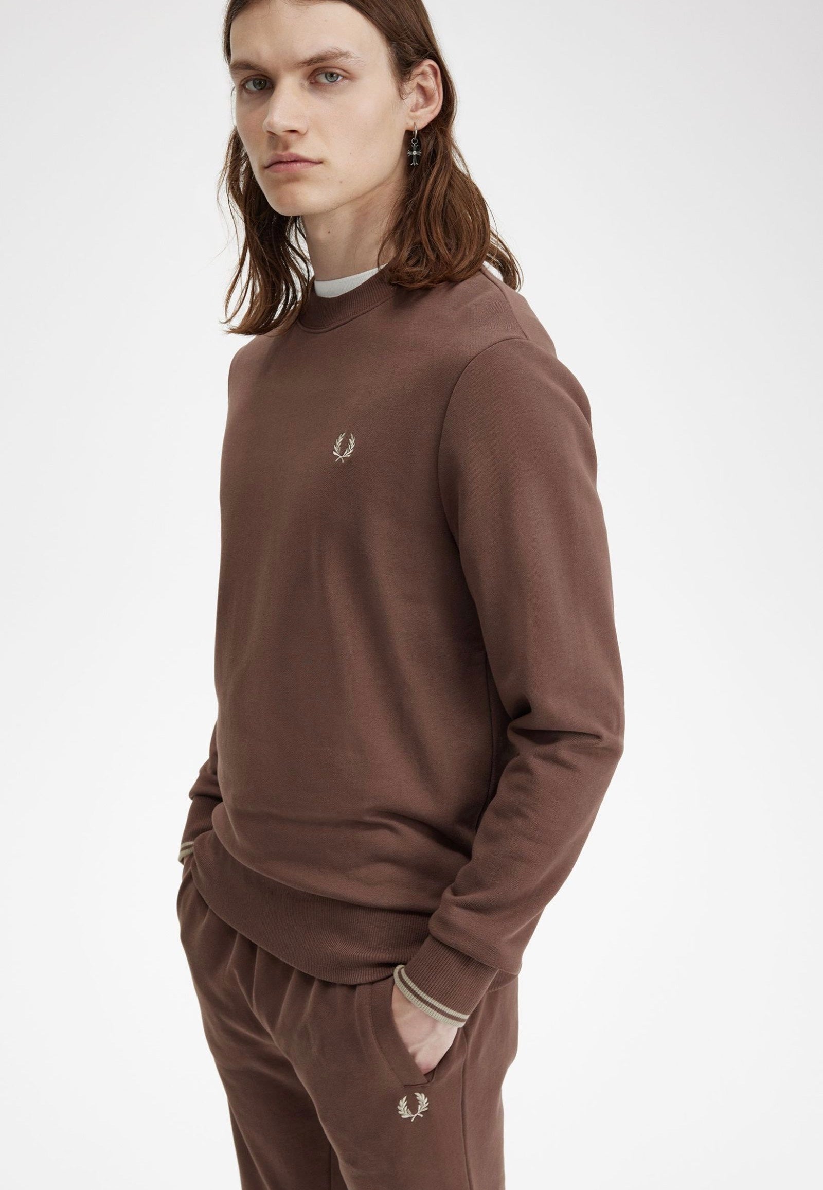 Fred Perry - Crew Neck Road Brick/Warm Grey - Sweater | Impericon