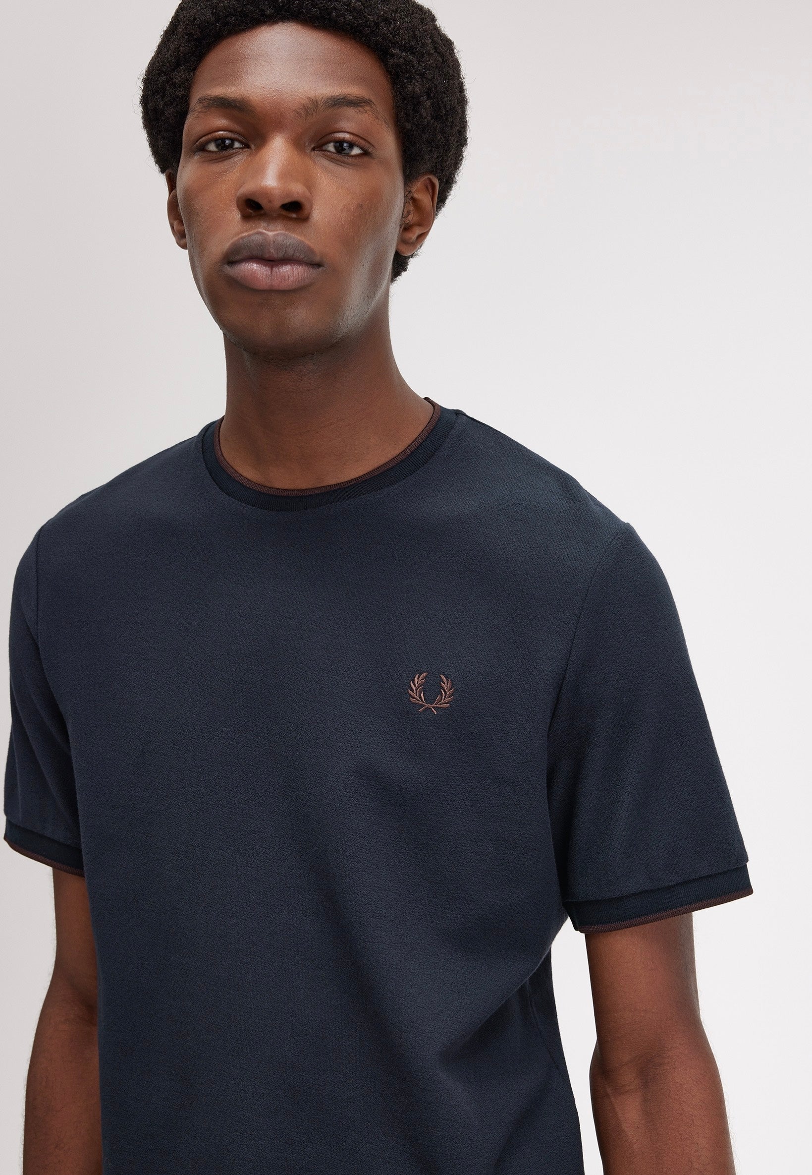 Fred Perry - Crepe Pique Navy - T-Shirt | Men-Image