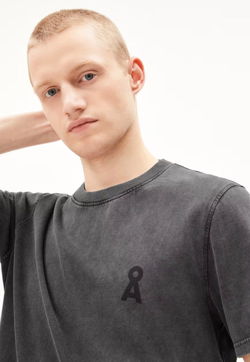 Armedangels - Maarkos Gmt Dye Black Washed - T-Shirt | Men-Image