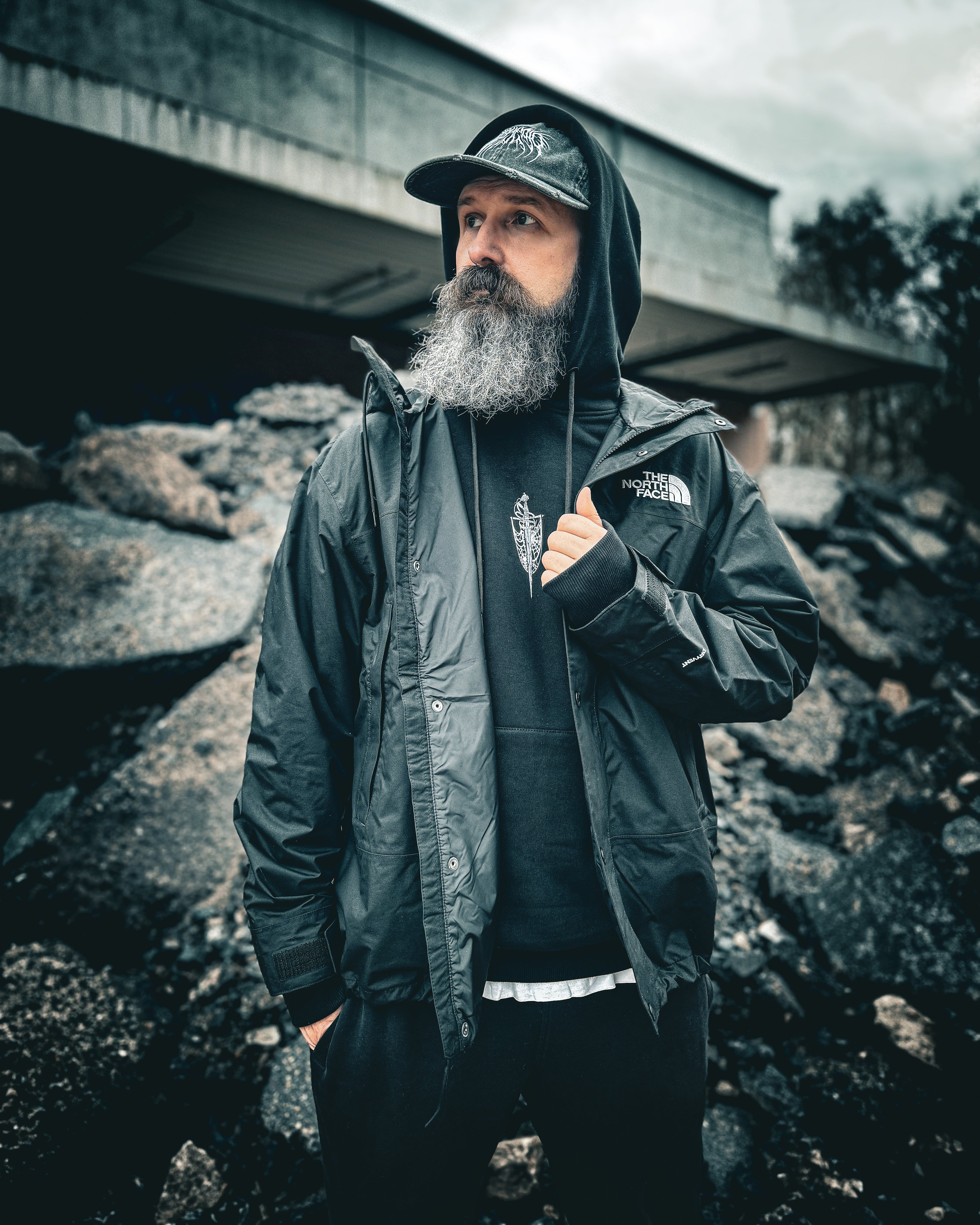 marc_sixdaysofcalm_3 Fashion Look Mobile