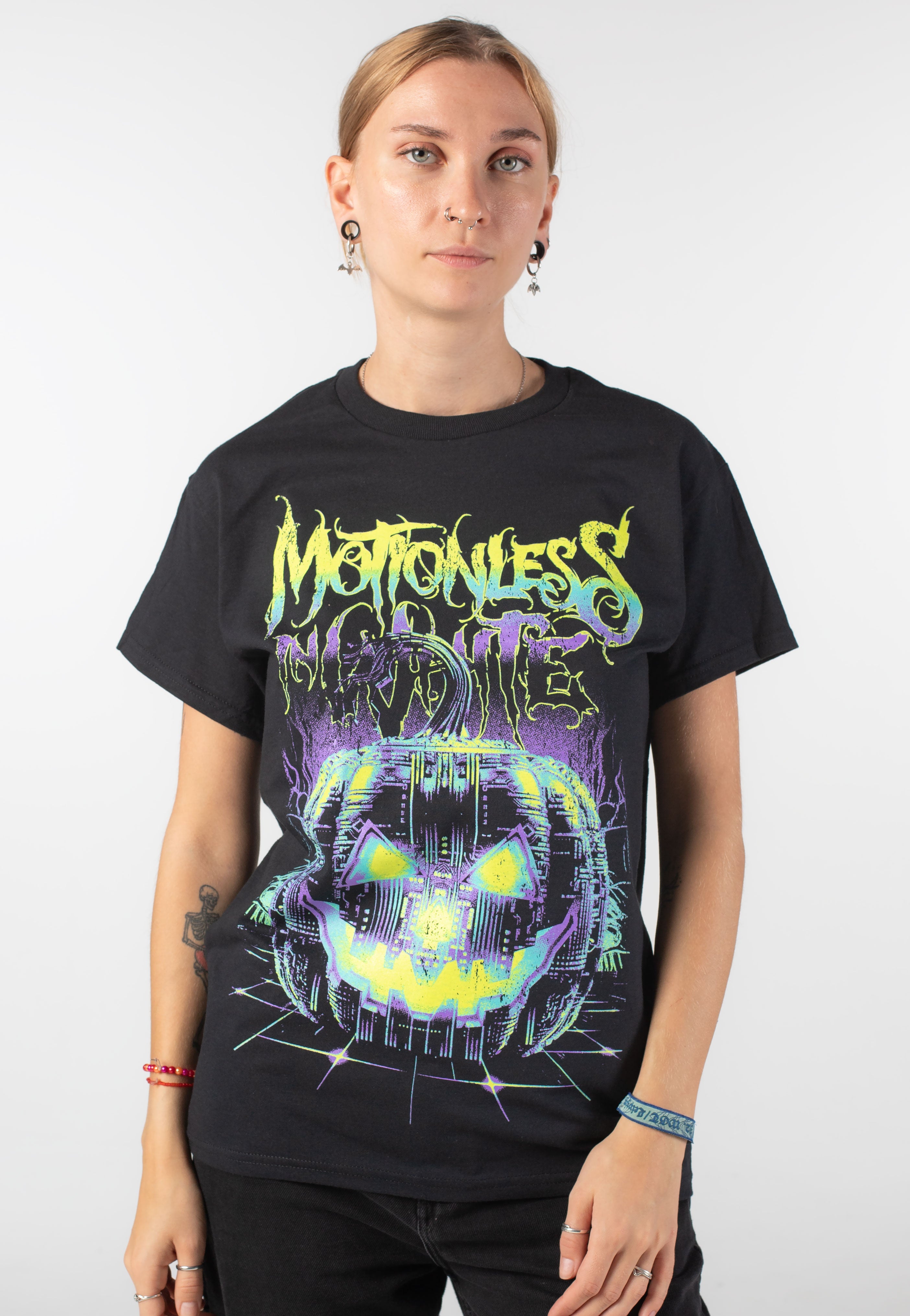 Motionless In White Merch - Camisetas, Sudaderas & Vinilo | Impericon