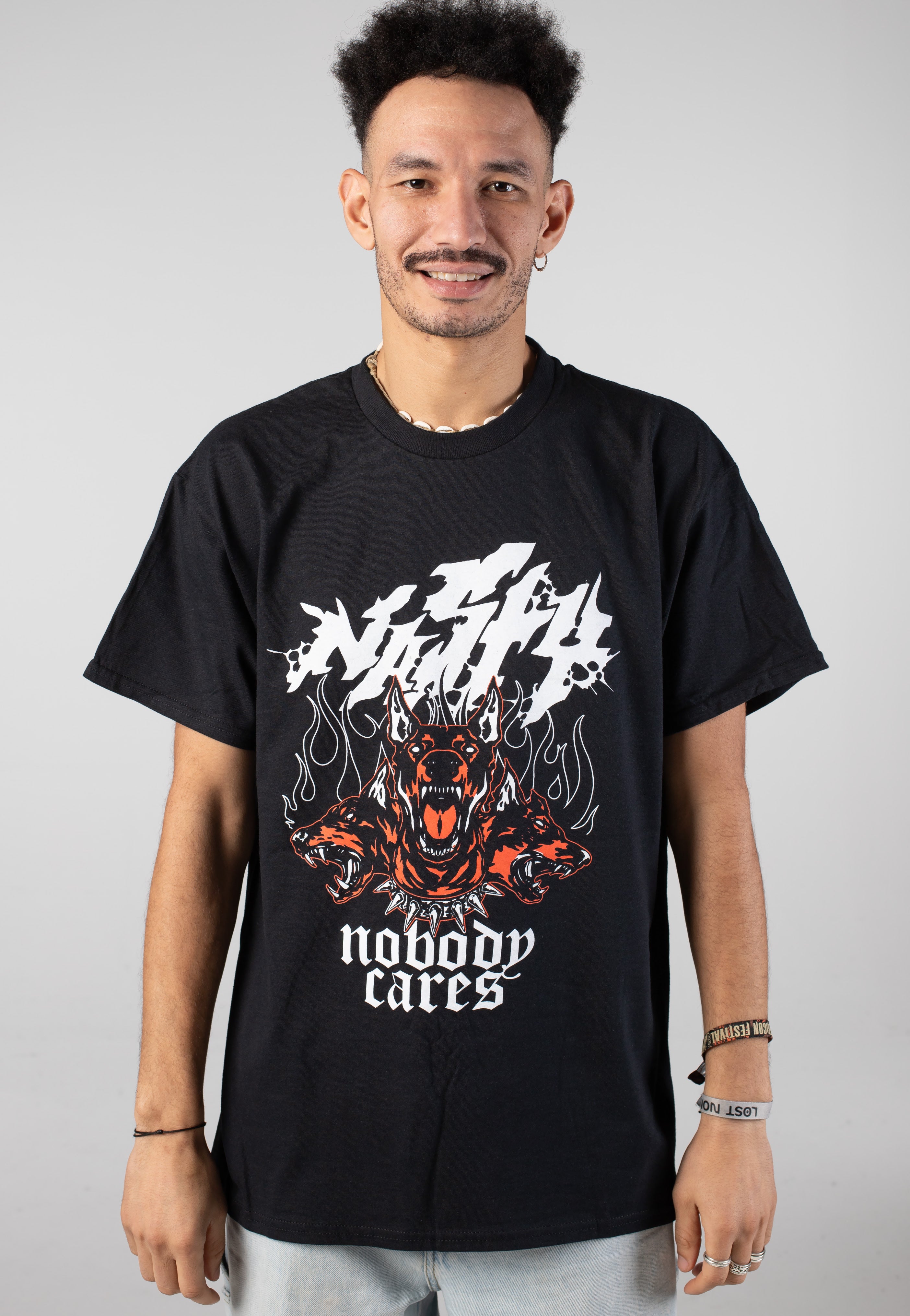 Nasty - Nobody Cares - T-Shirt
