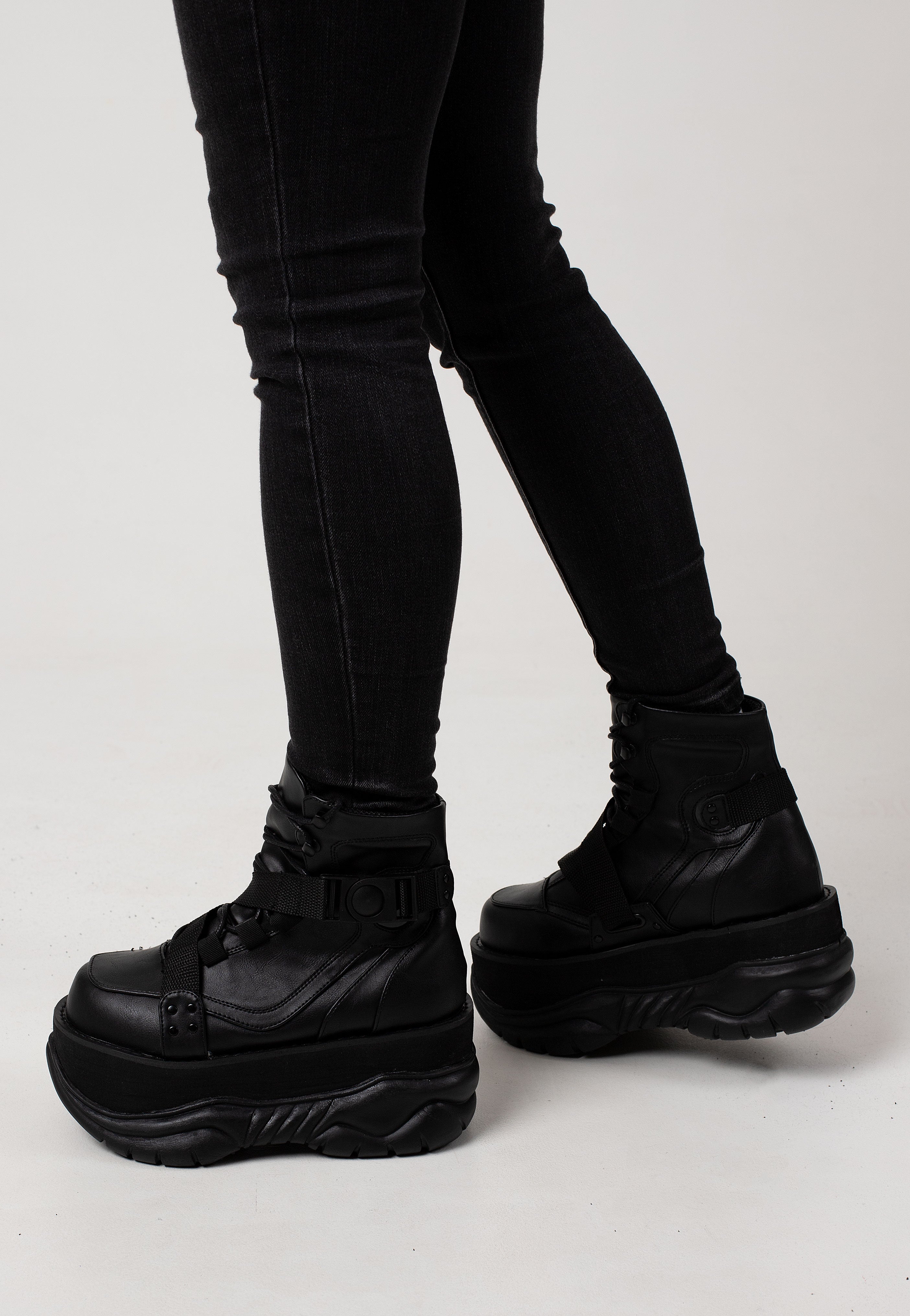 demooo未開封 DemoniaCult - Neptune 181 Black Vegan Leather - Girl Shoes | Impericon