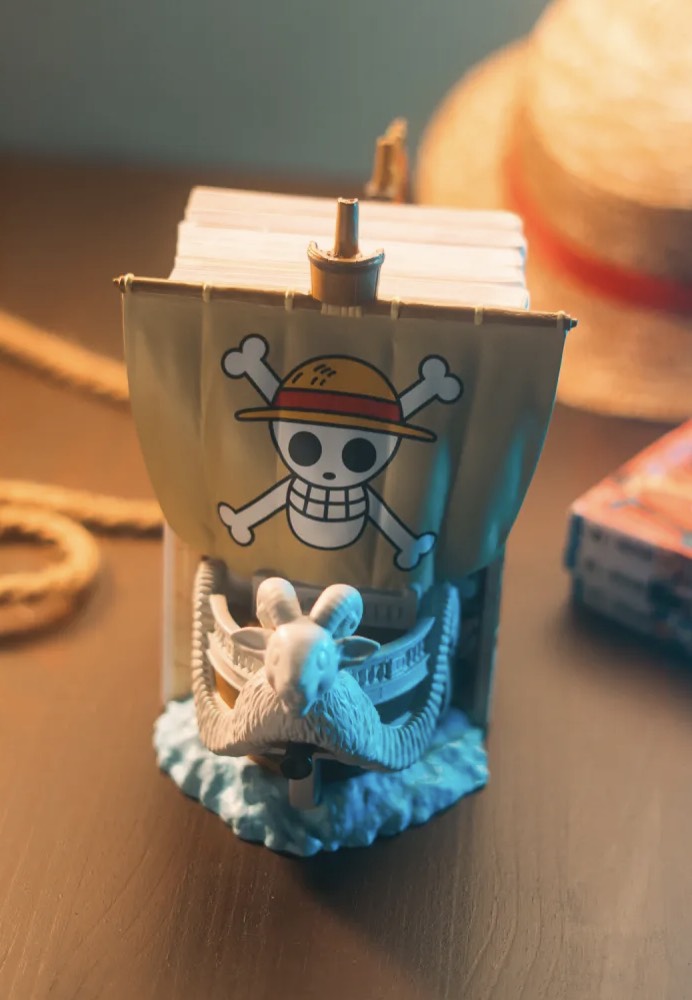 One Piece - Flying Lamb - Bookends | Neutral-Image