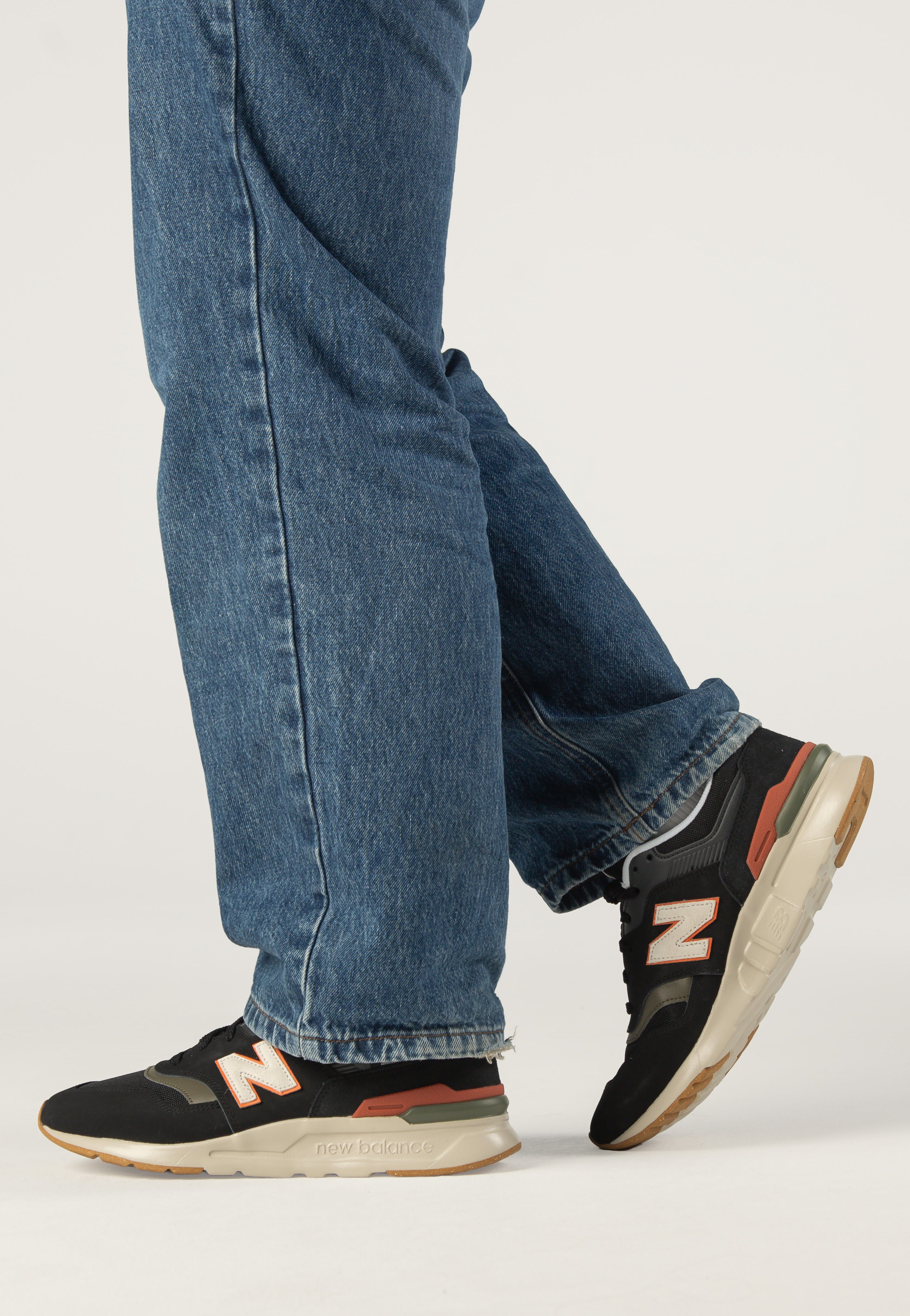 New Balance - CM997HV1 Black - Shoes | Men-Image