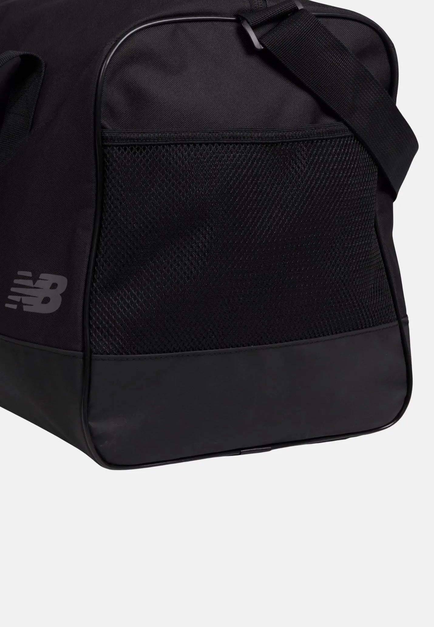 New Balance - Essential Medium Duffel Black - Dufflebag | Neutral-Image