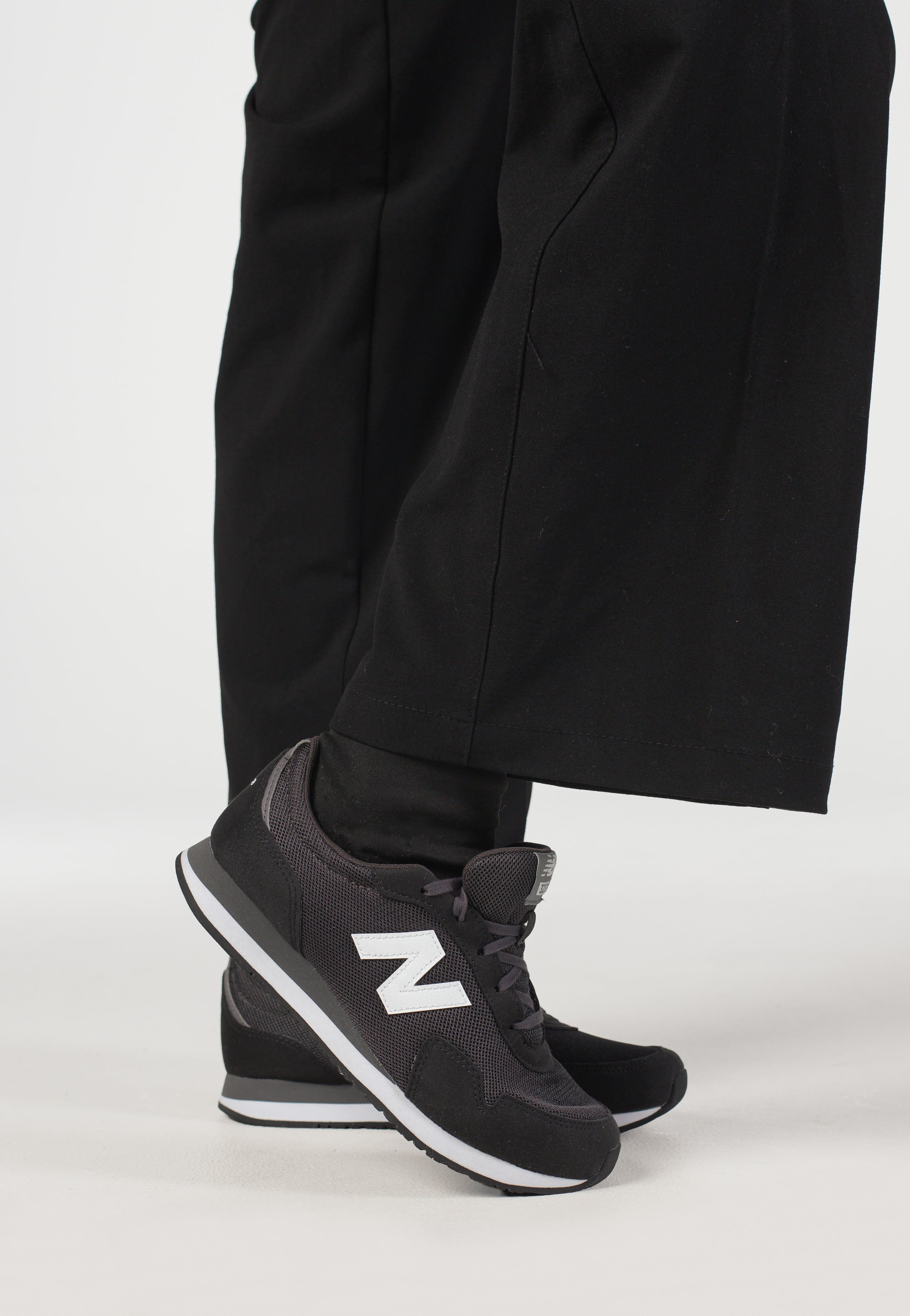 New Balance - GC323V1 Black Kids - Shoes | Neutral-Image