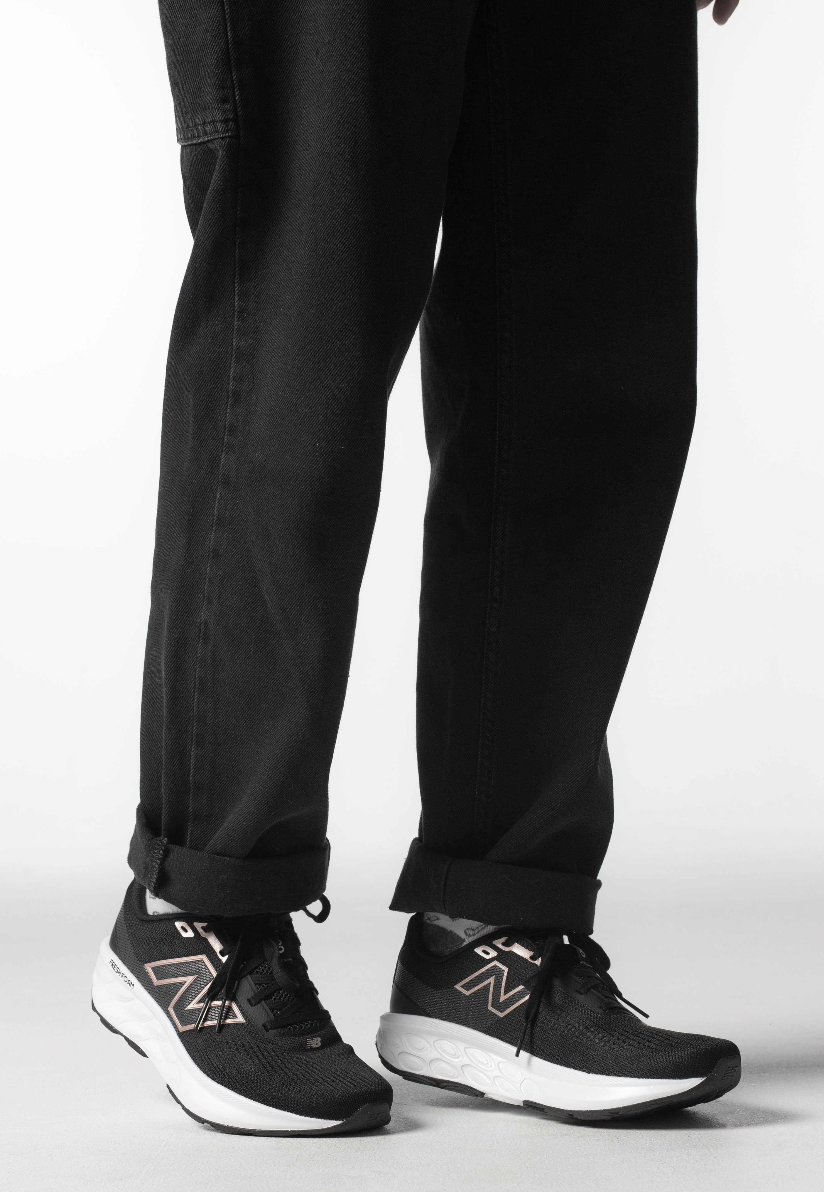 New Balance - W520V9 Black - Girl Shoes | Women-Image