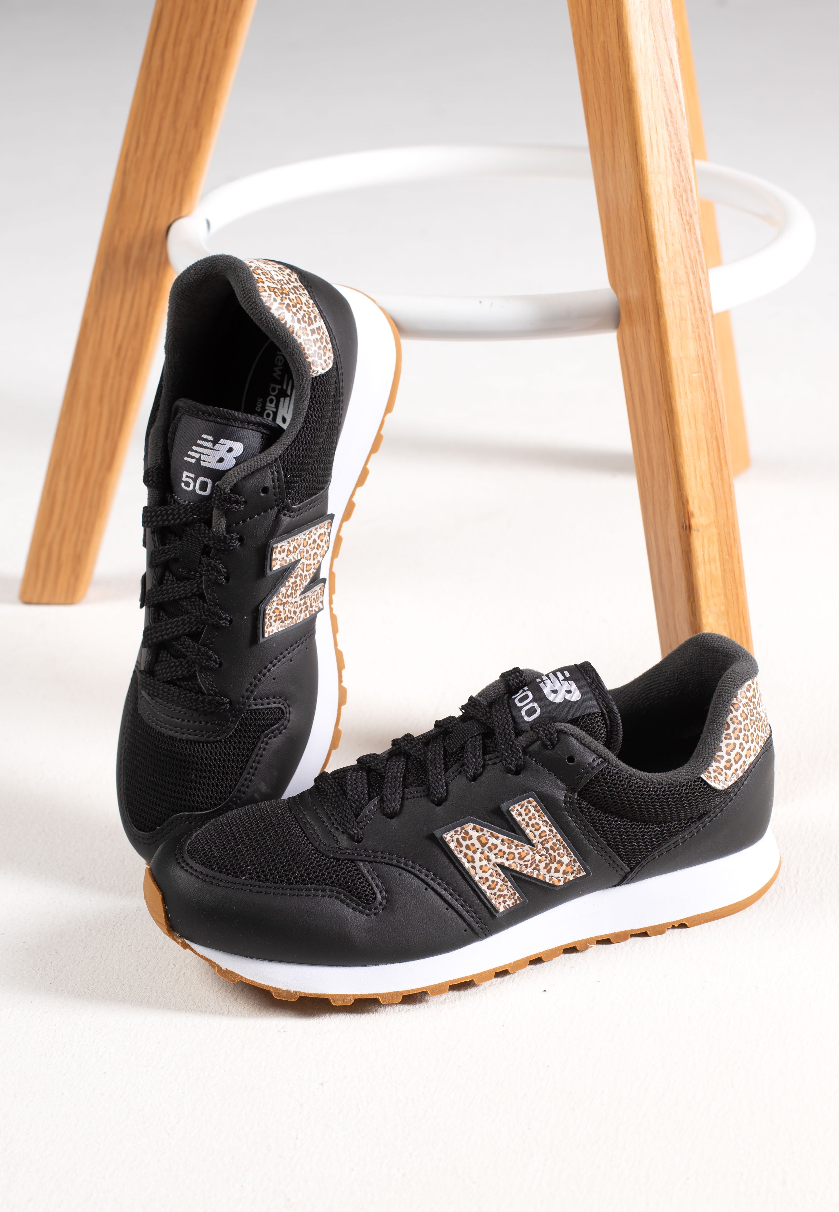 New Balance - GW500V2 Black - Girl Shoes | Women-Image