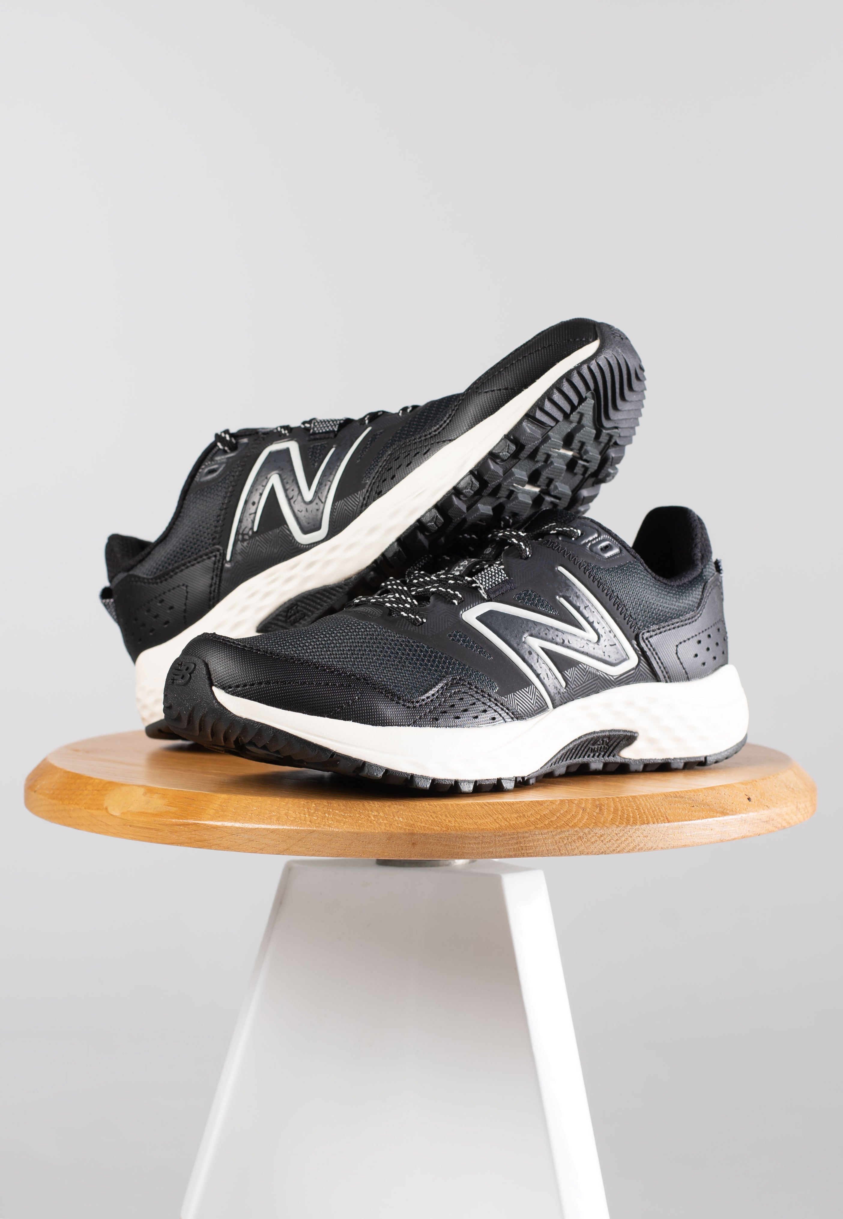 New Balance - WT410V8 Blacktop - Girl Shoes | Women-Image