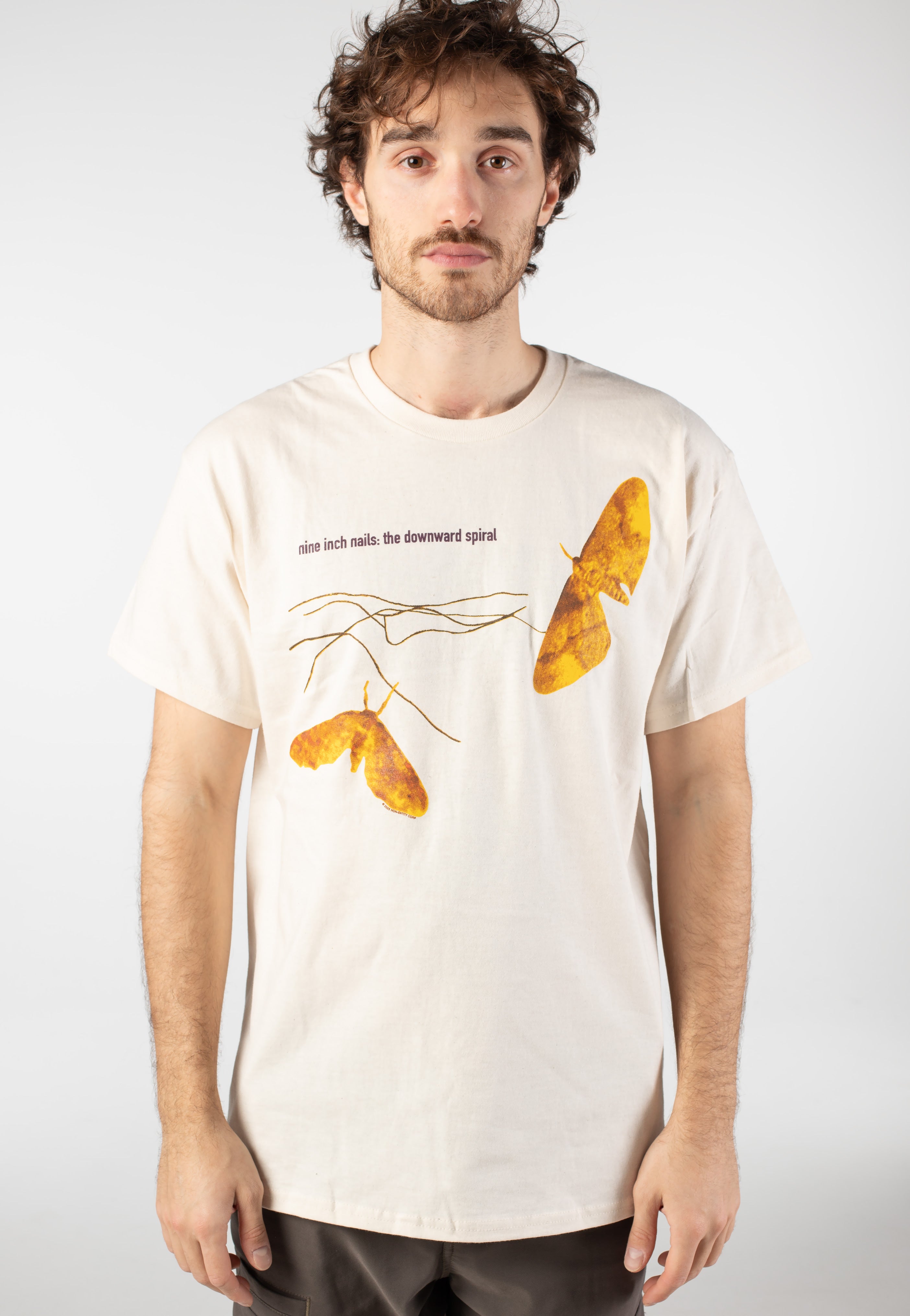 Nine Inch Nails - The Downward Spiral Moth Sand - T-Shirt