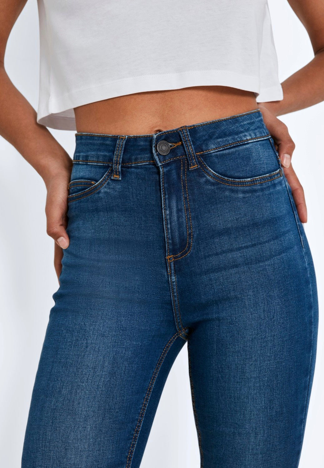 Noisy May - Callie Skinny Medium Blue Denim - Jeans | Women-Image