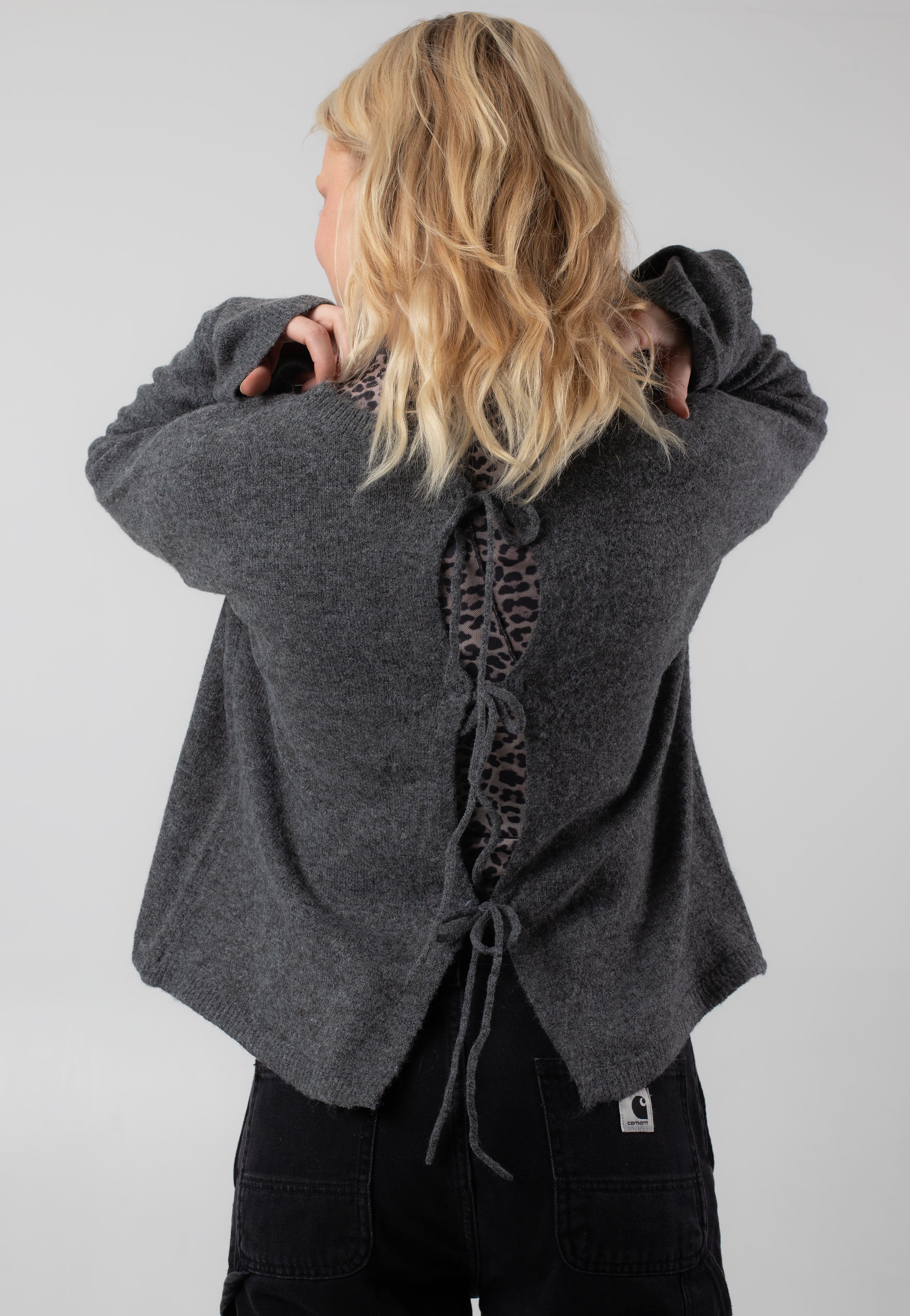 Noisy May - Beau Reversible Tie Dark Grey Melange - Pullover | Women-Image
