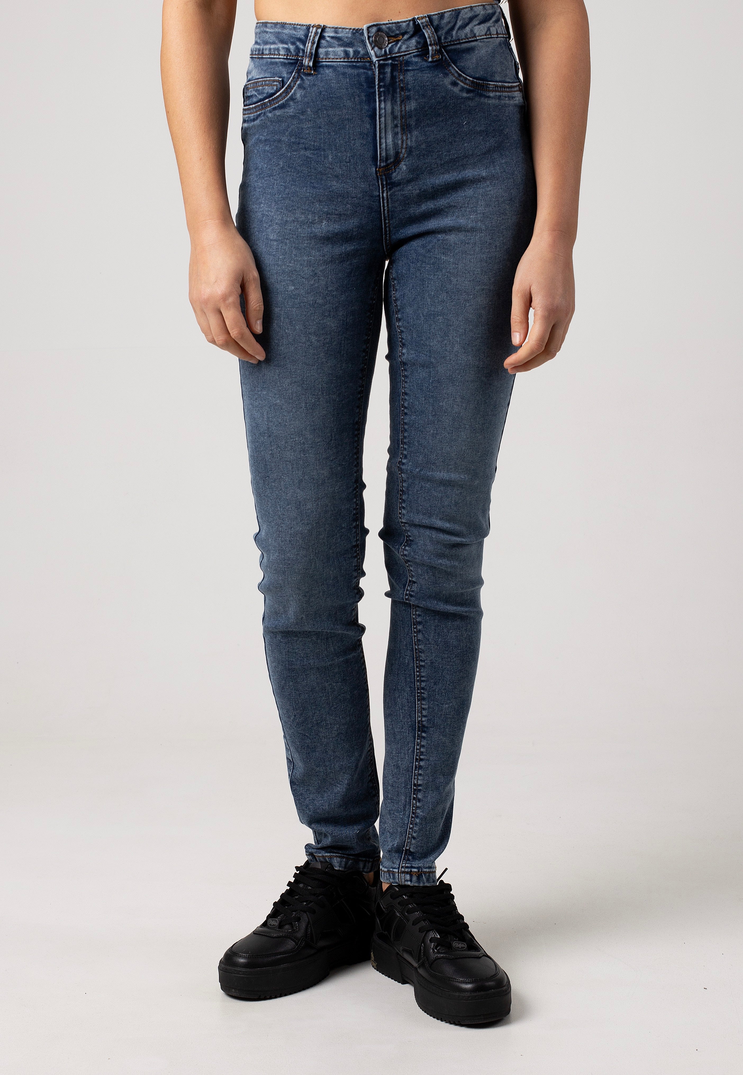 Noisy May - Callie Skinny Medium Blue Denim - Jeans | Women-Image