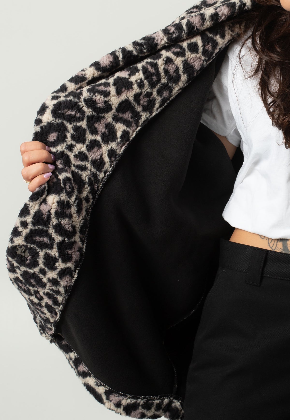 Noisy May Cuddle Eggnog Leo Chaqueta | Women-Image