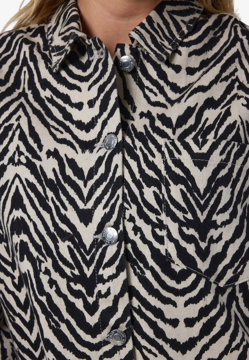 Noisy May - Marley Zebra Print Ecru - Jeans Jacket | Women-Image