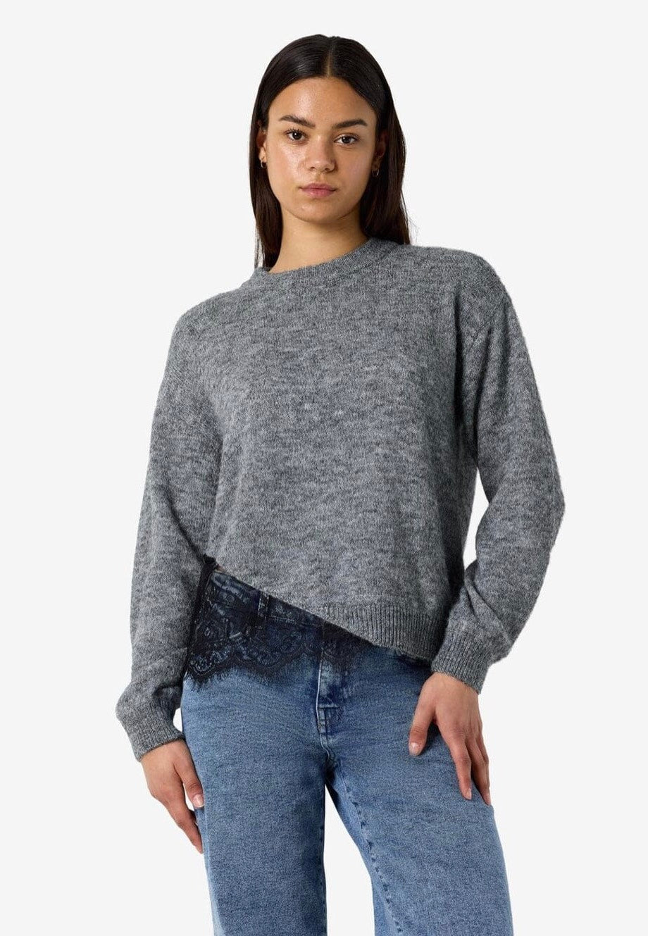 Noisy May Preston O-Neck Lace Medium Grey Melange Pullover | Women-Image