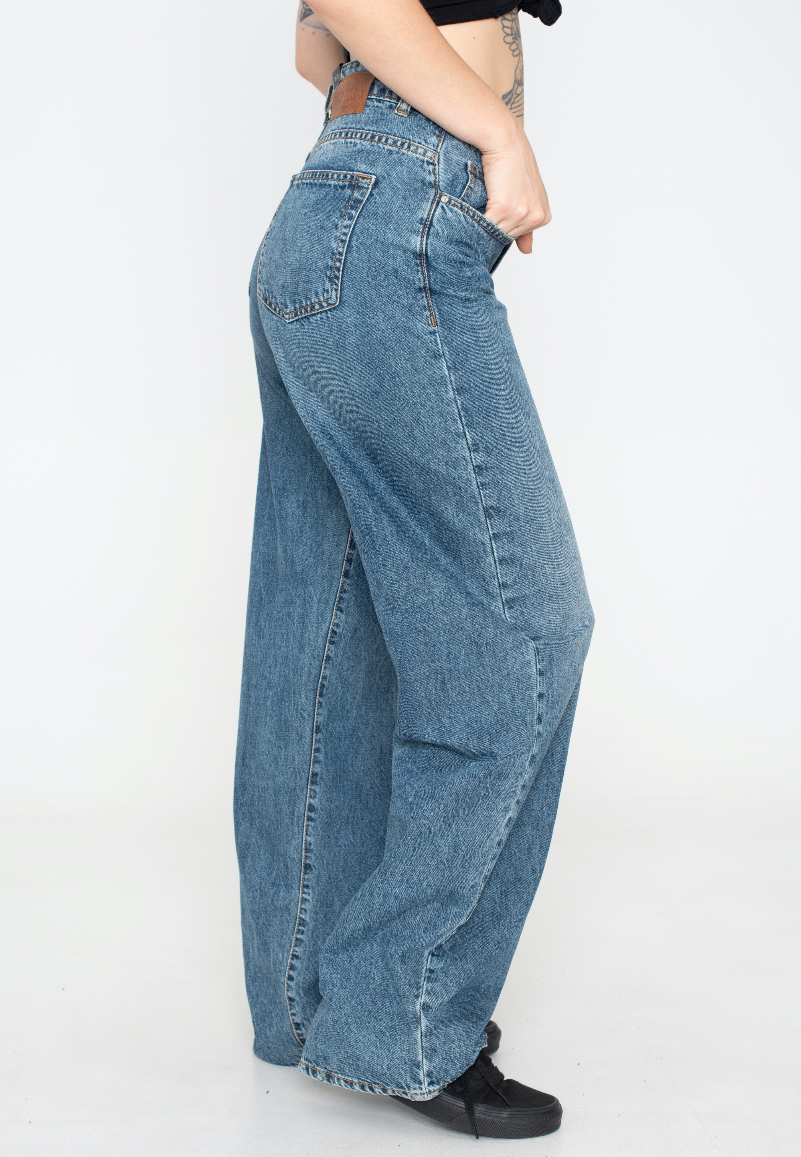 Noisy May - Josie Medium Blue Denim - Jeans | Women-Image
