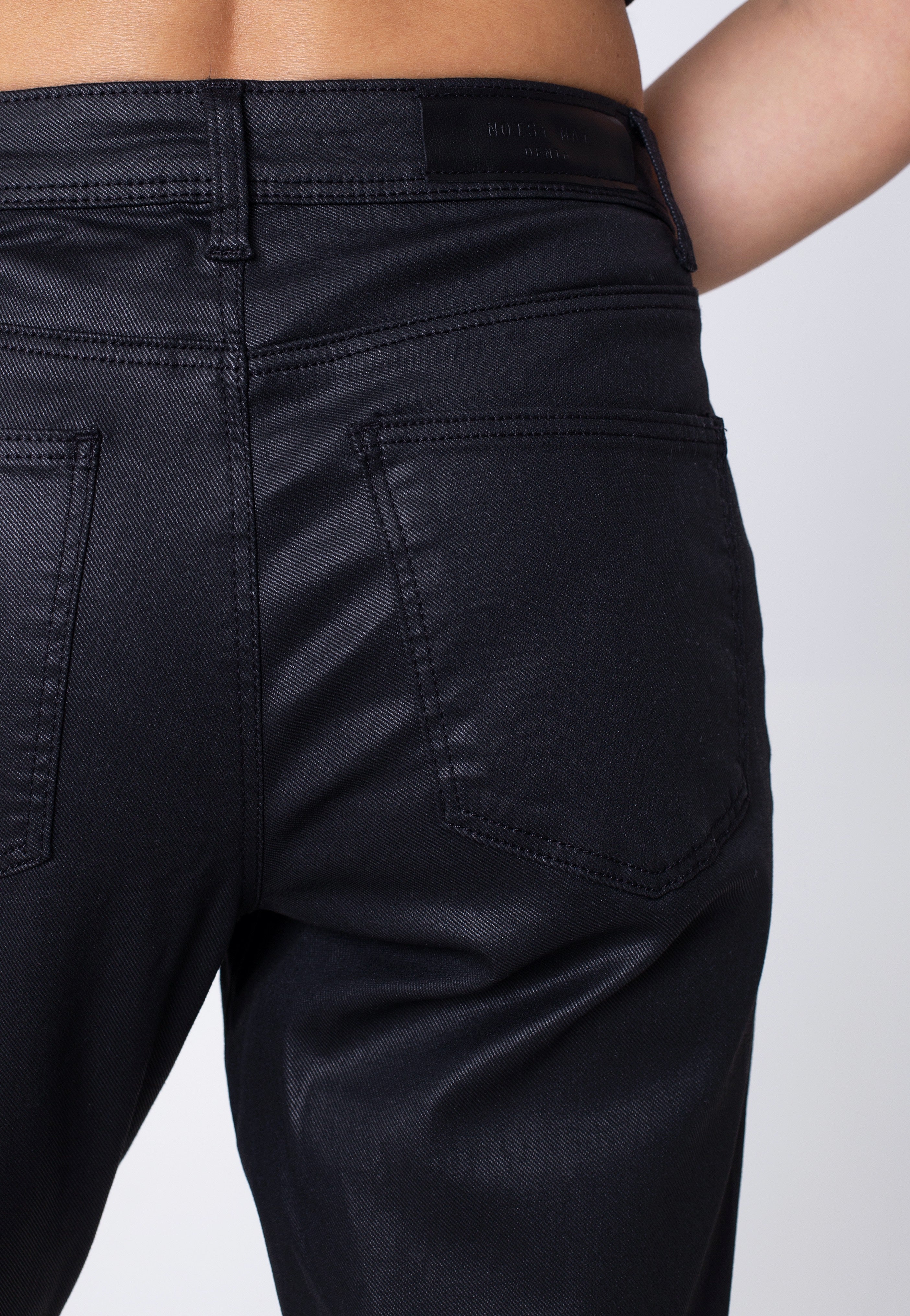 Noisy May - Olivia NW Slim Coated Black - Jeans | Women-Image