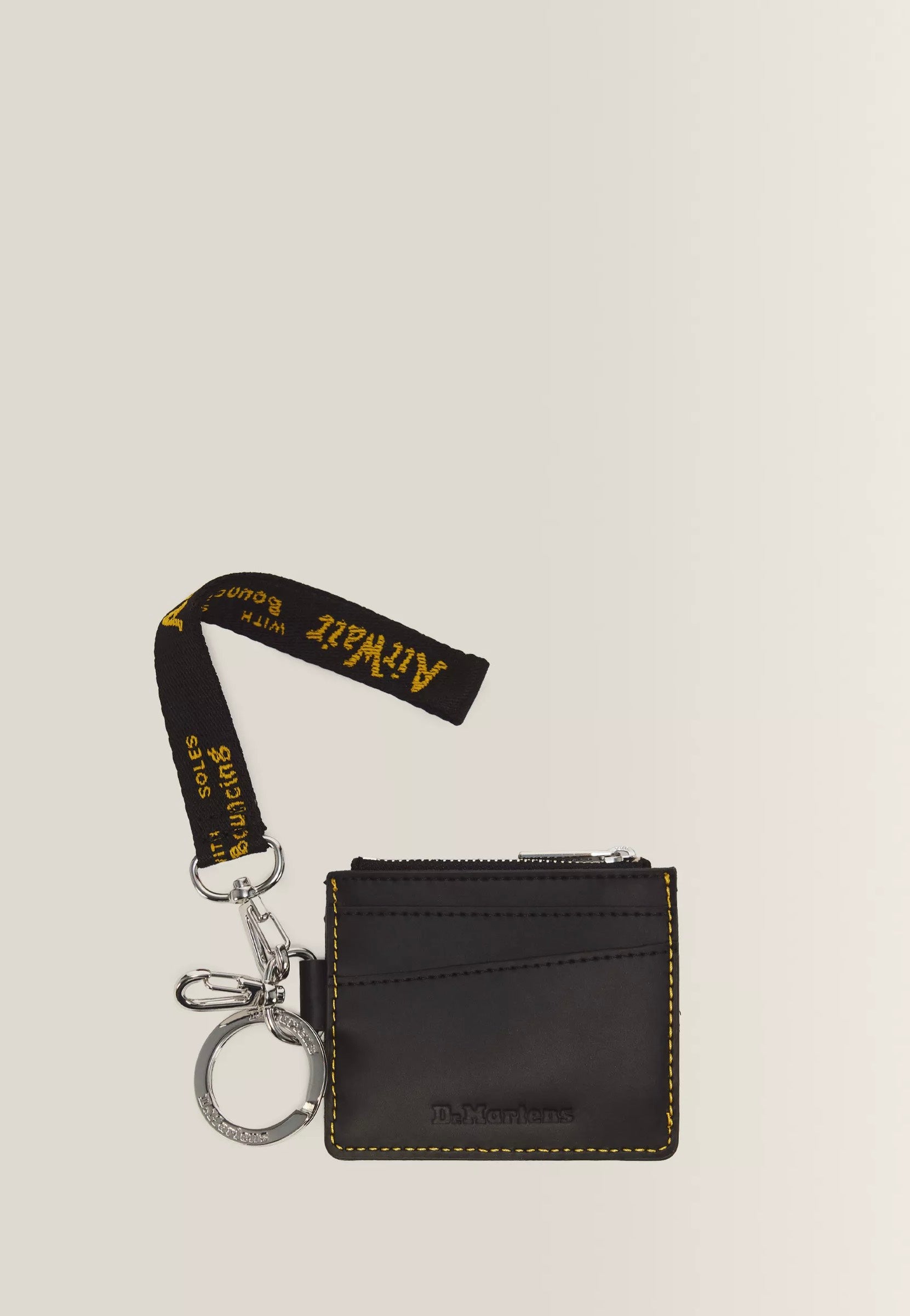 Dr. Martens - Card Holder Kiev Black - Wallet | Neutral-Image