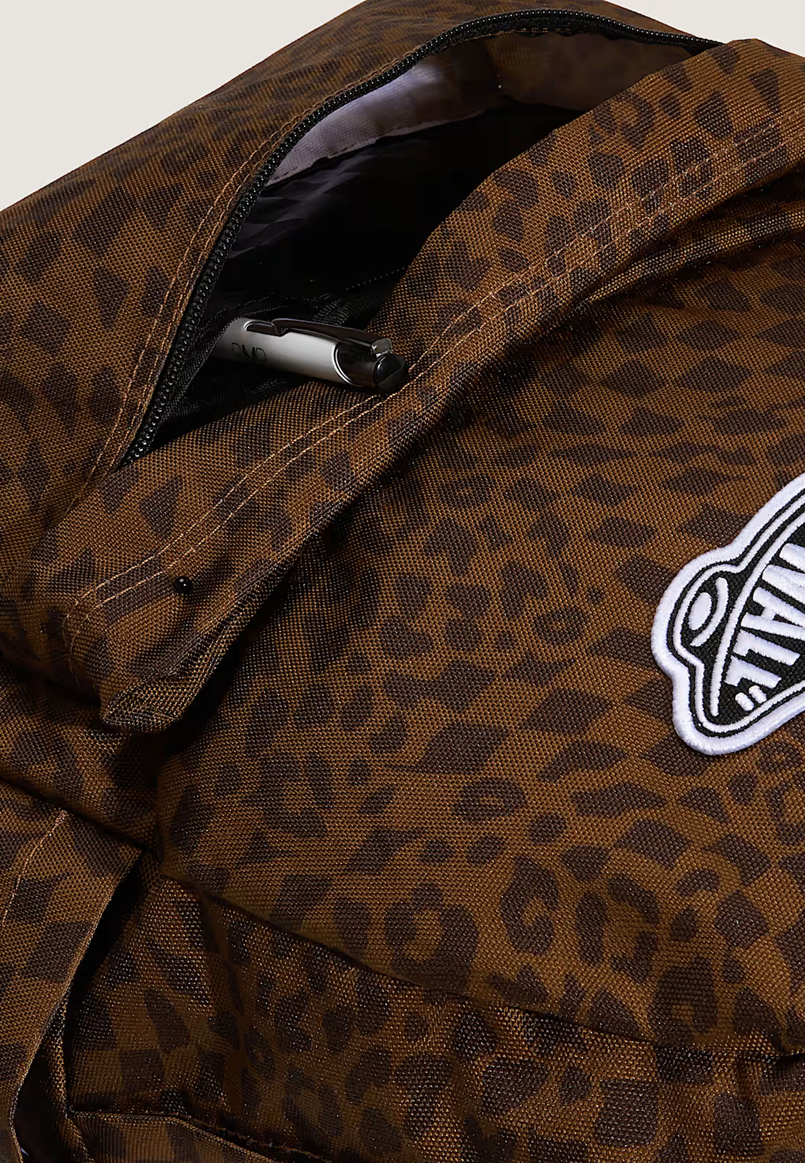 Vans - Old Skool Classic Dachshund - Backpack | Neutral-Image