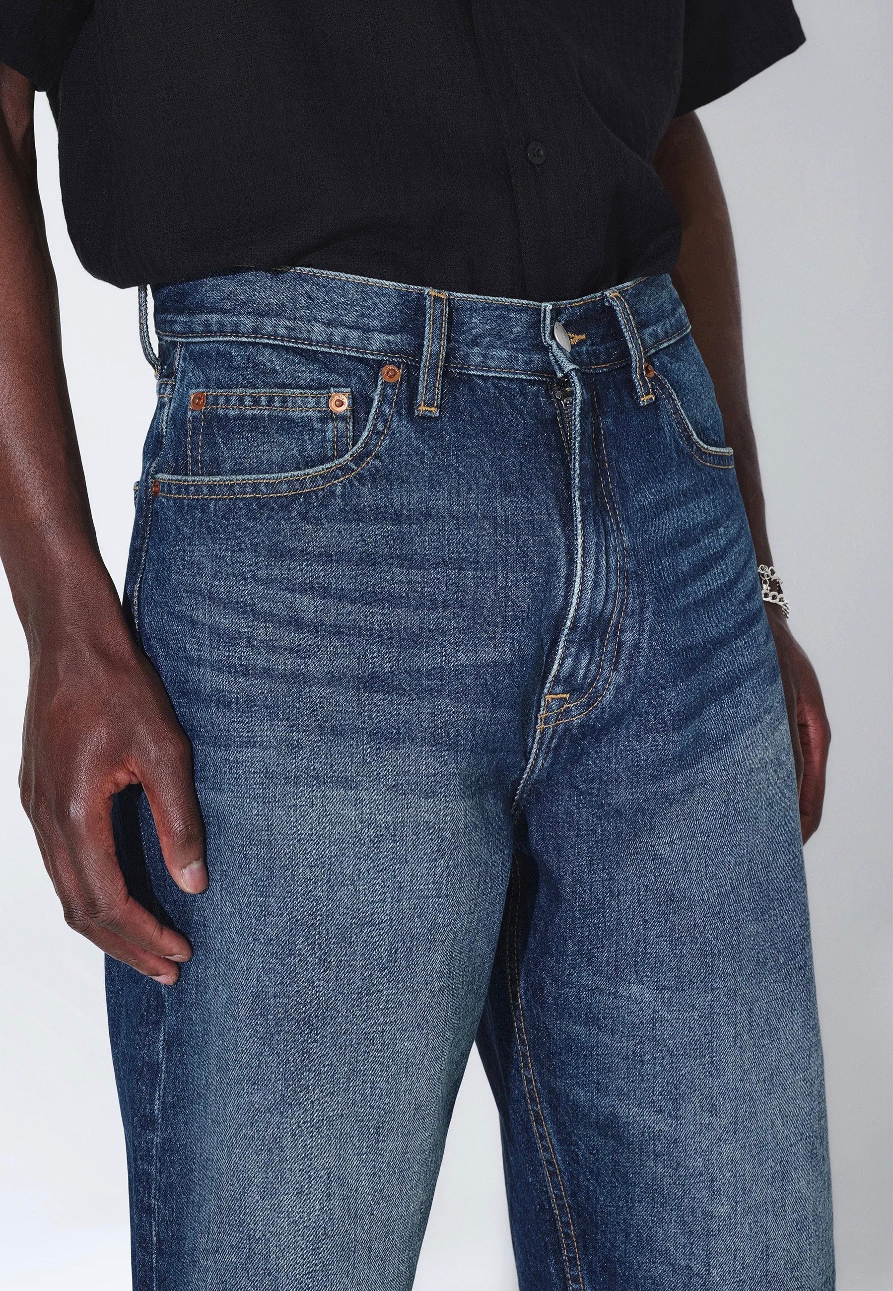 Dr. Denim - Omar Stream Dark Fade Vintage - Shorts | Men-Image