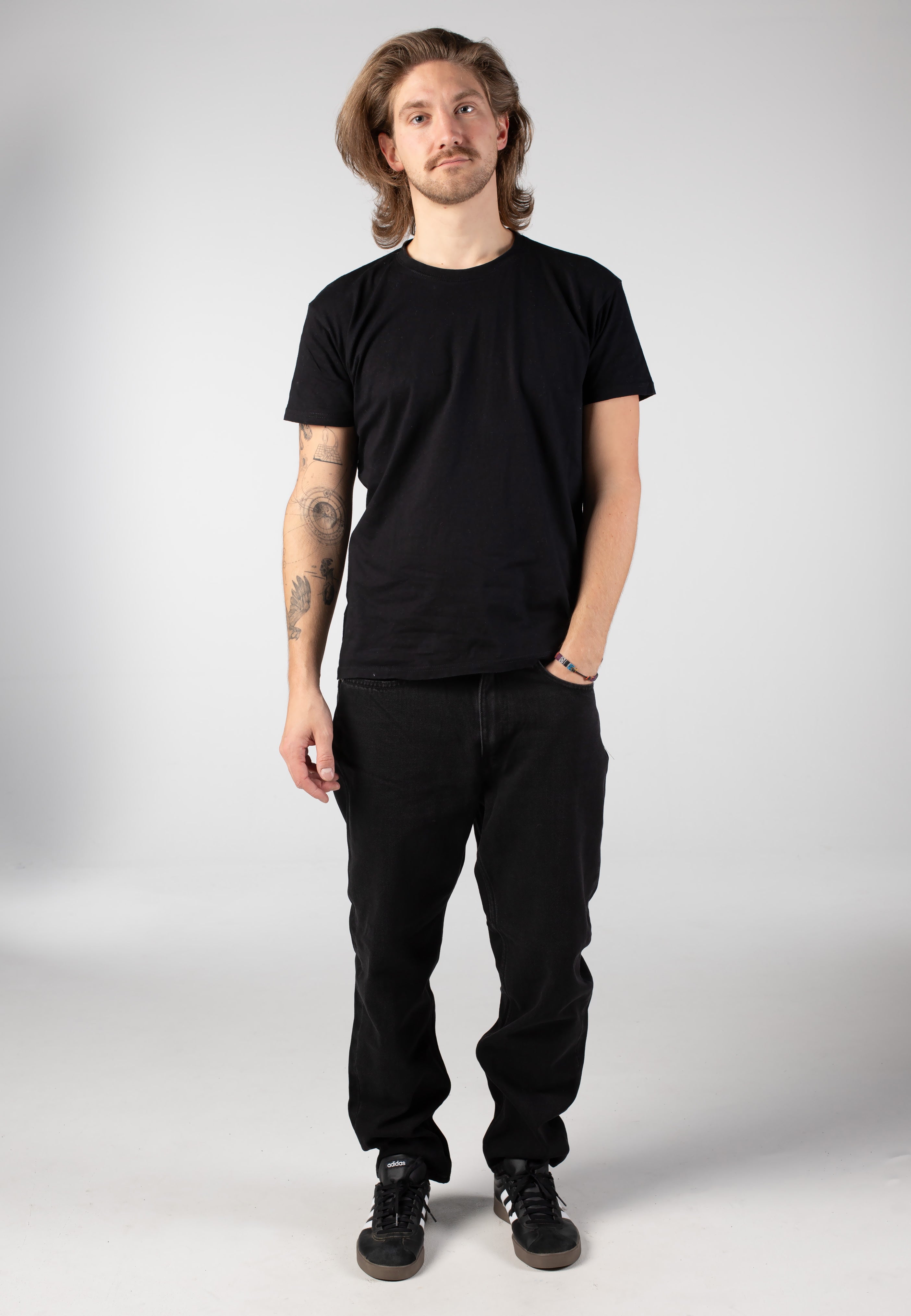 Only & Sons - Tye Loose Tapered Box PimWashed Black - Jeans | Men-Image