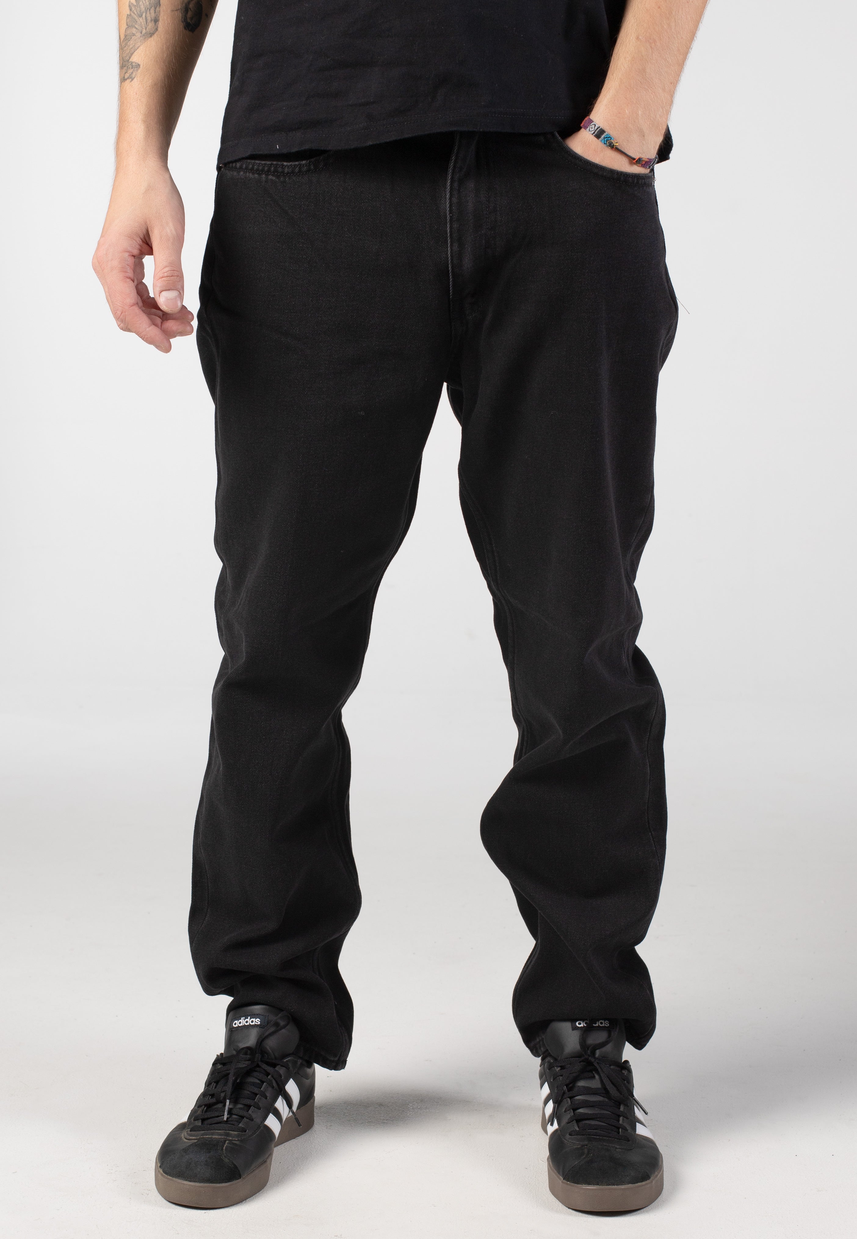 Only & Sons - Tye Loose Tapered Box PimWashed Black - Jeans | Men-Image