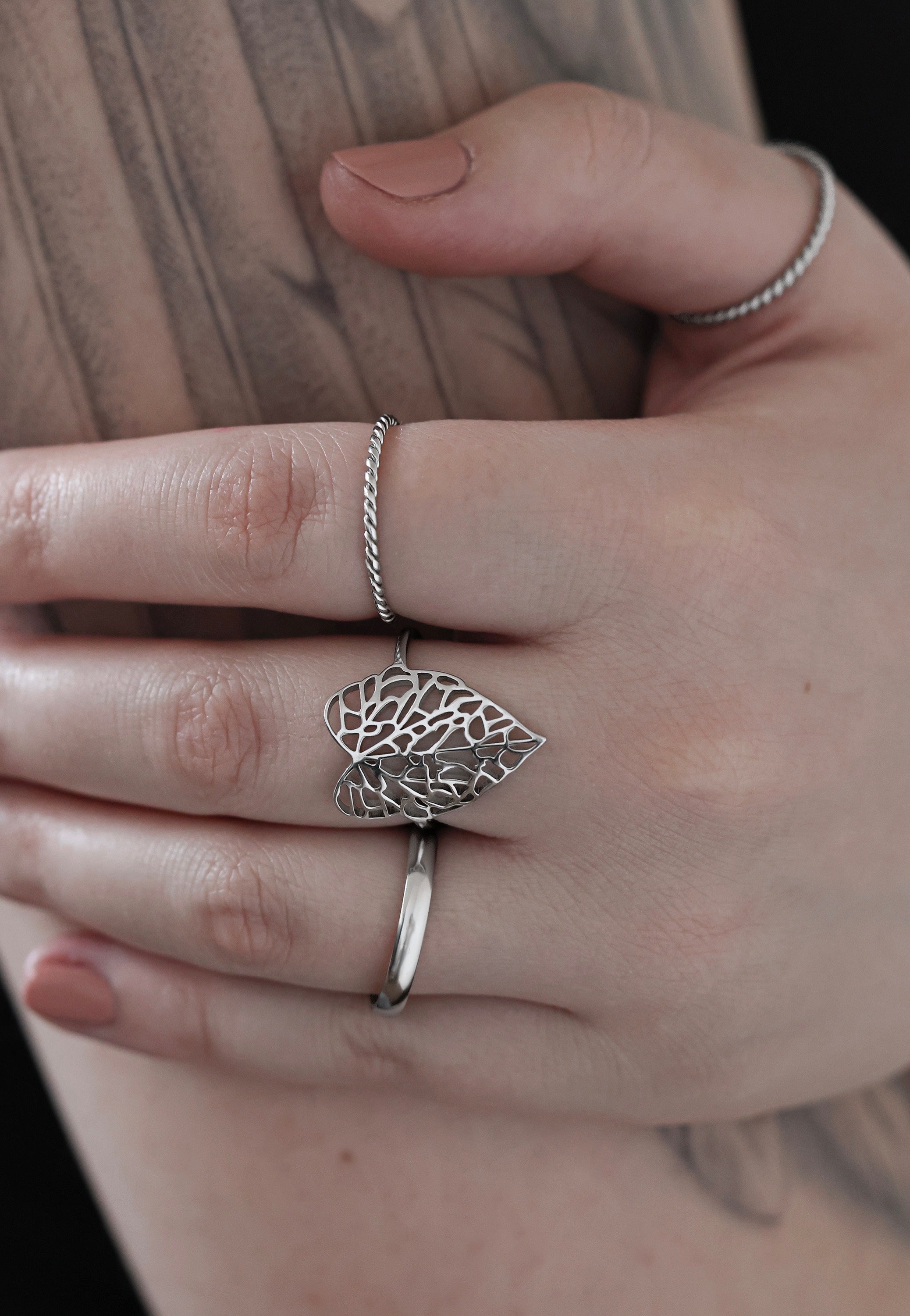 Wildcat - Lovely Leaf Silver - Ring | Neutral-Image