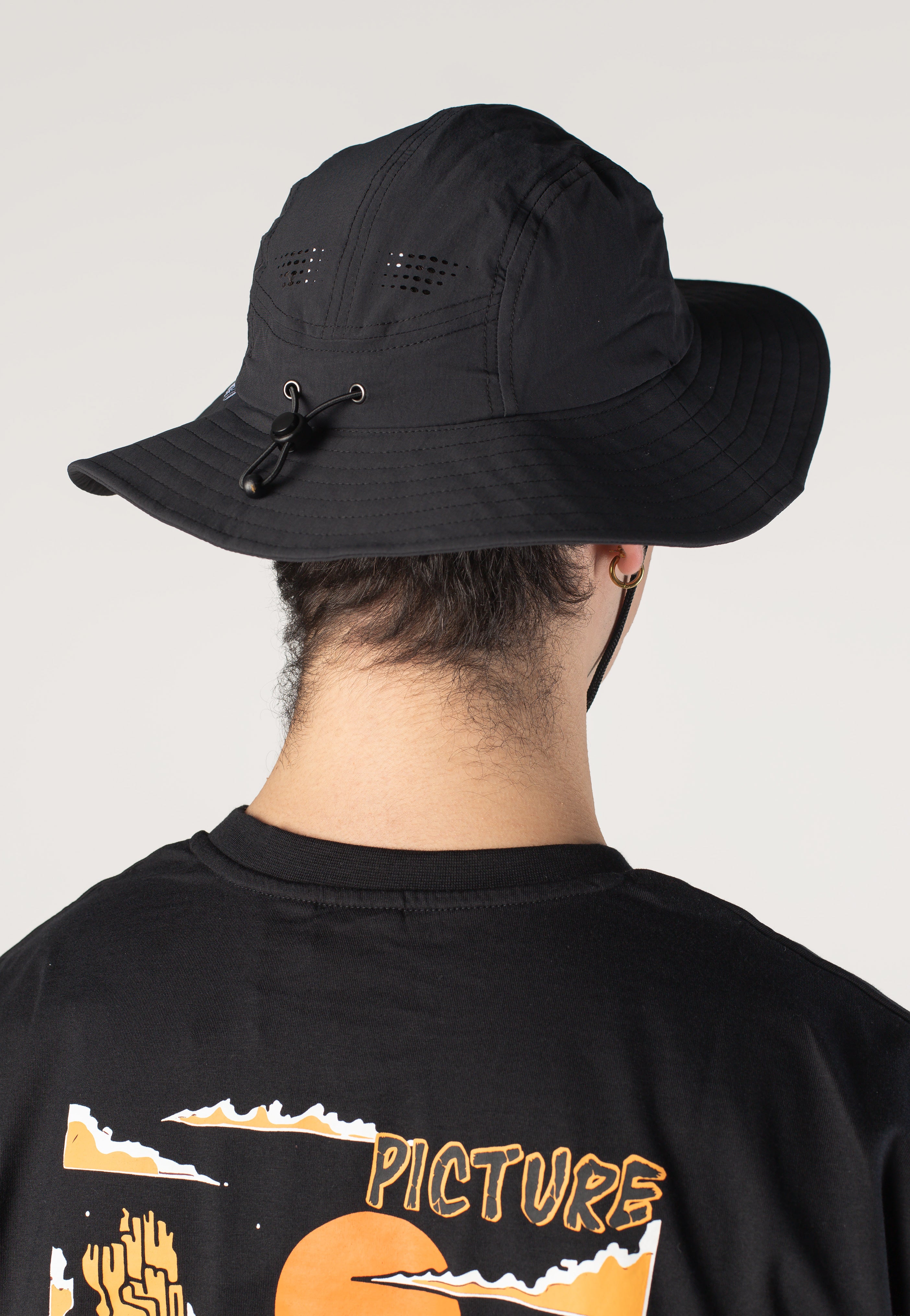 Picture - Katek Black - Bucket Hat | Neutral-Image