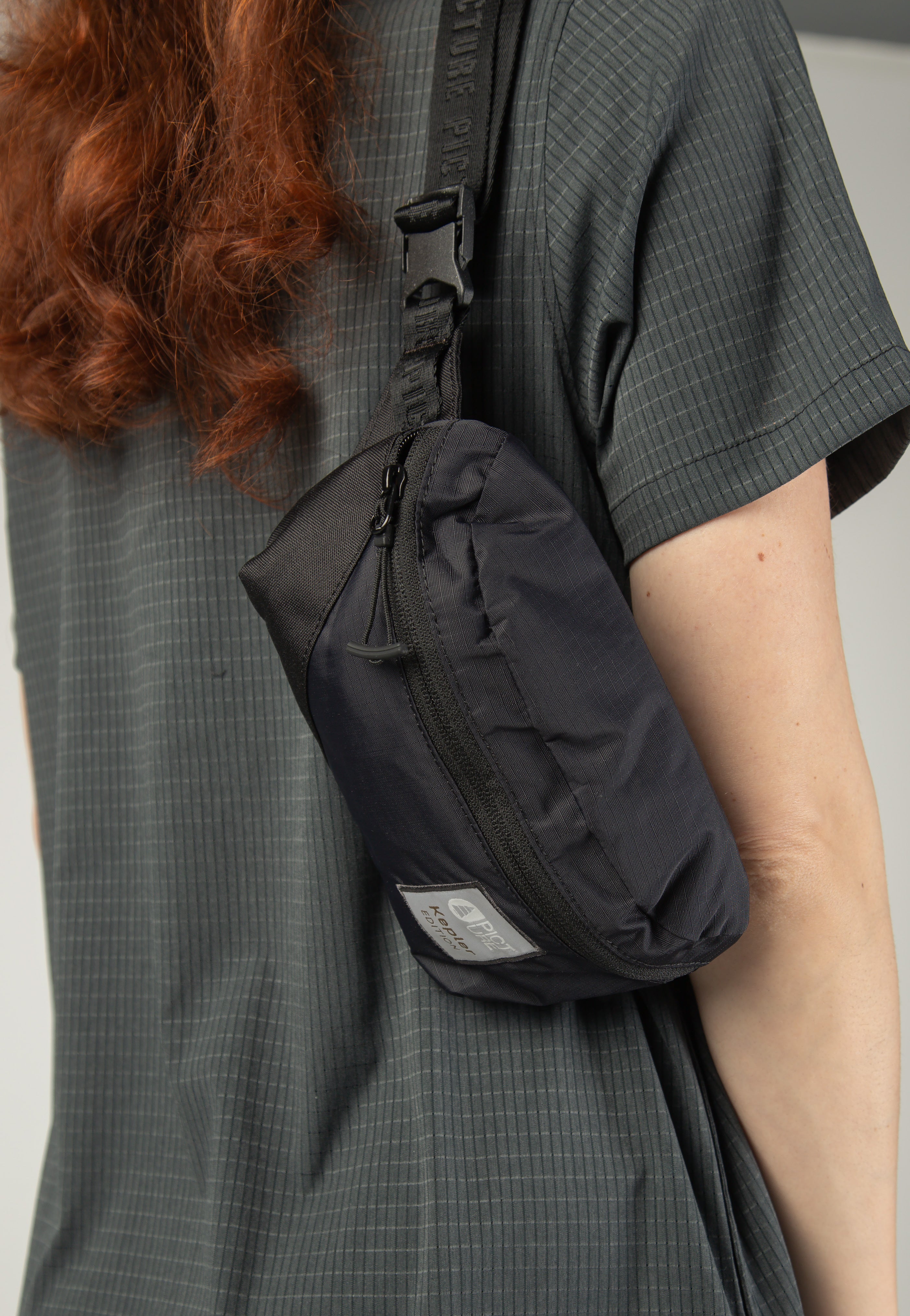 Picture - Kepler Waistpack Black - Hip Bag | Neutral-Image
