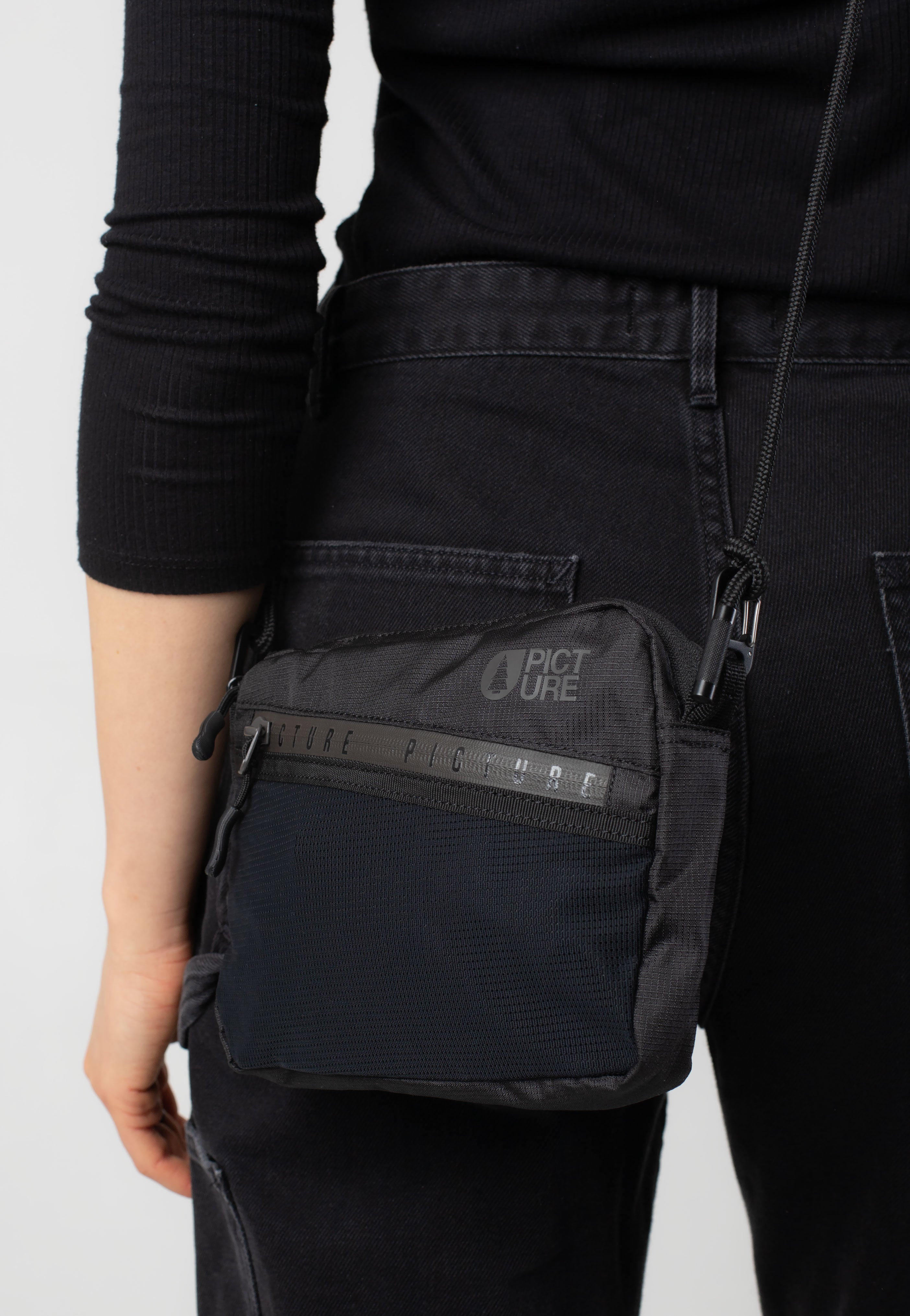Picture - Off Trax Black - Bag | Neutral-Image