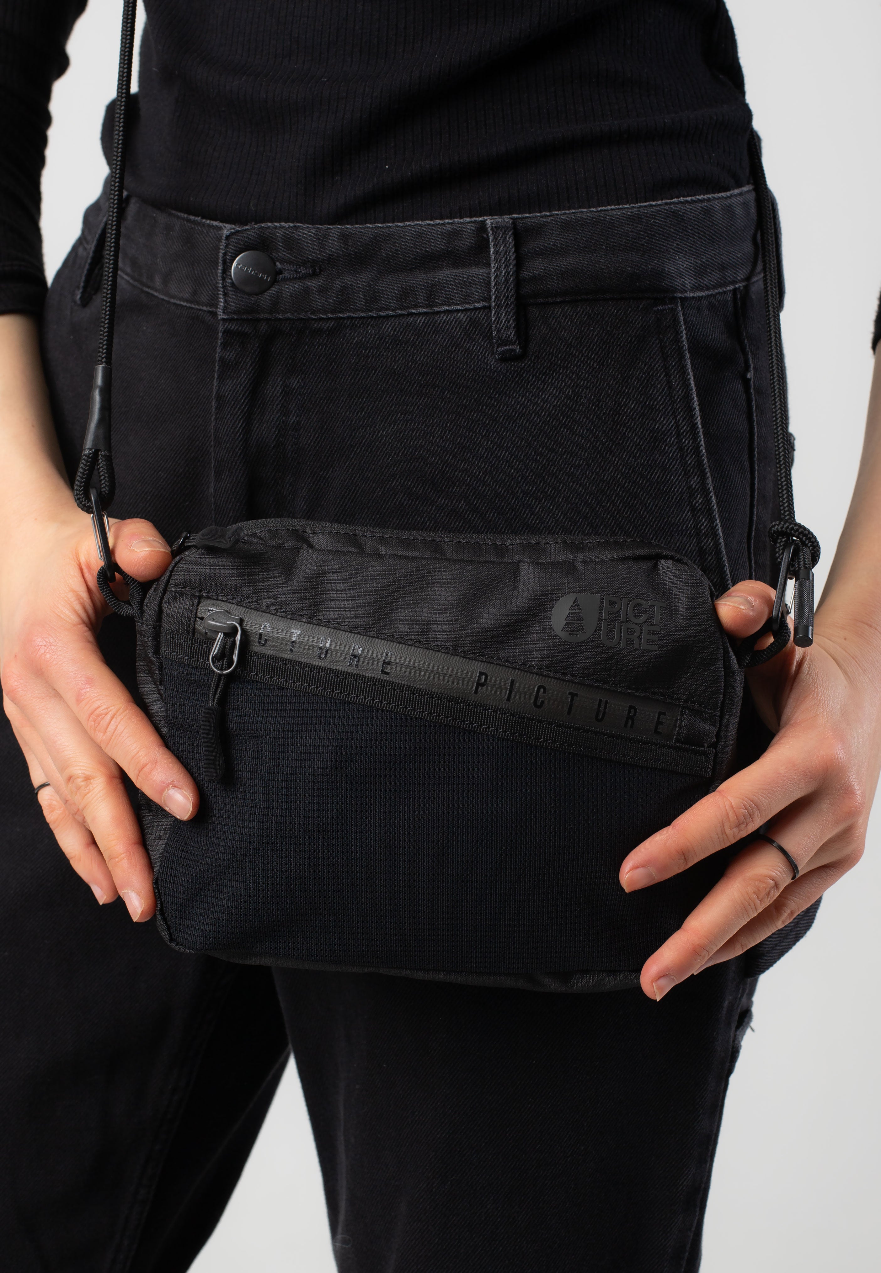 Picture - Off Trax Black - Bag | Neutral-Image