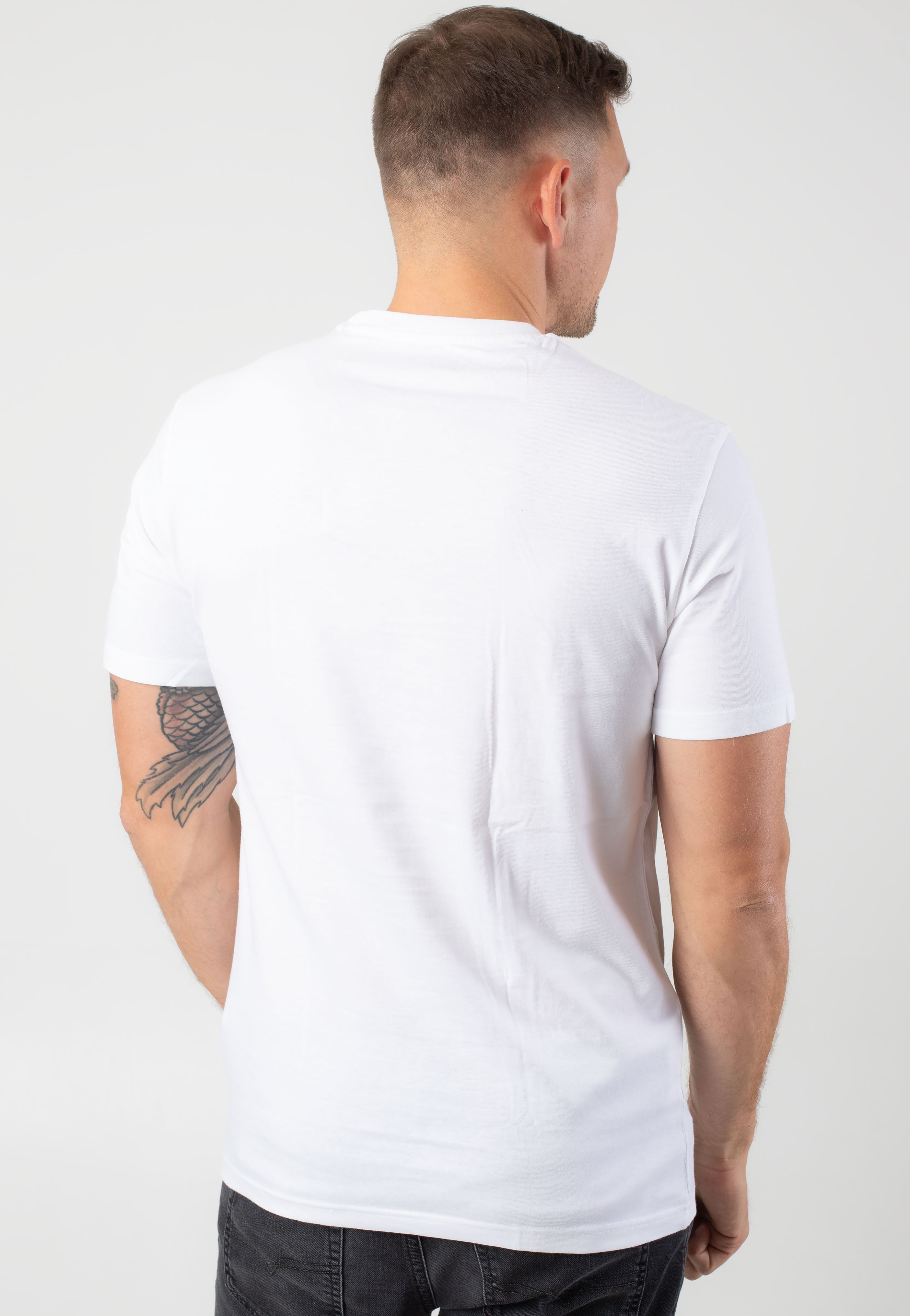 Pokémon - Pikachu White - T-Shirt | Men-Image